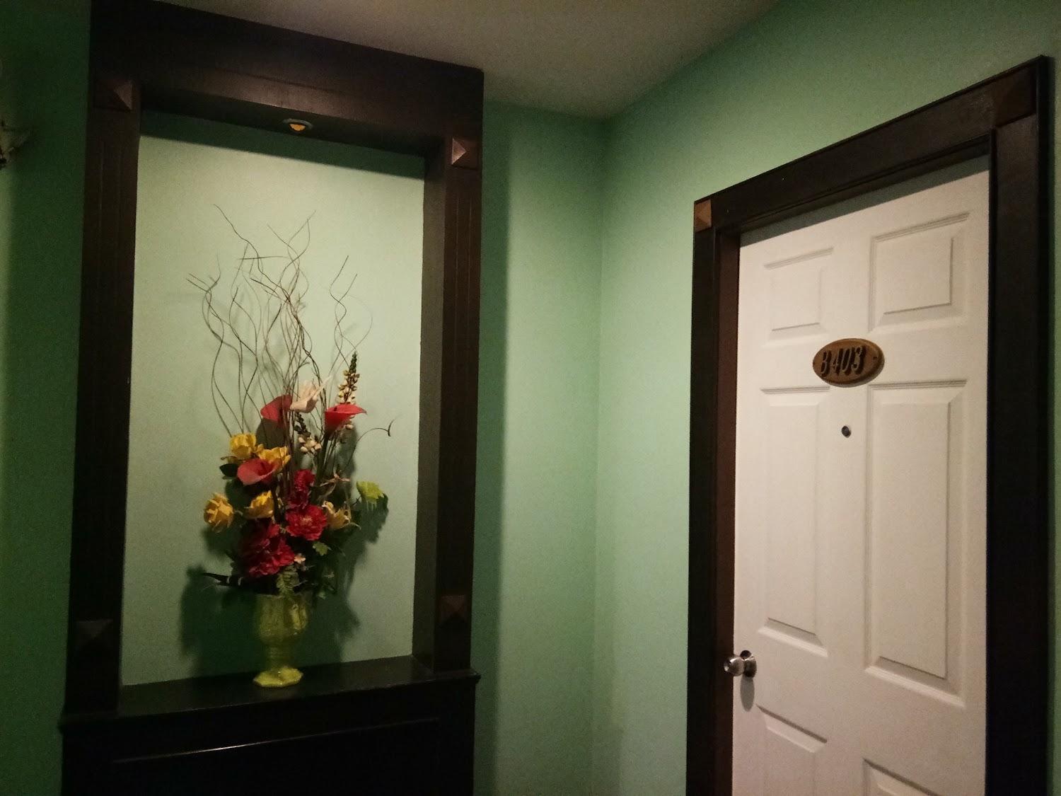 Cover Image for The Room Resident