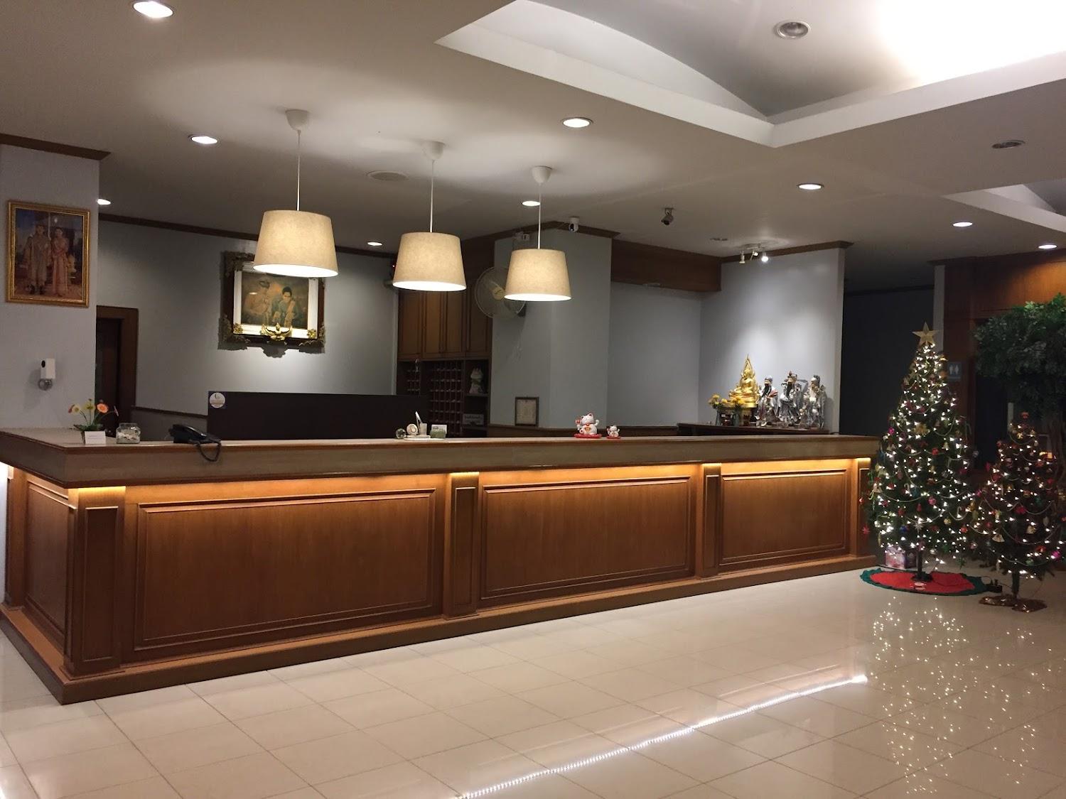 Cover Image for Narai Grand Hotel