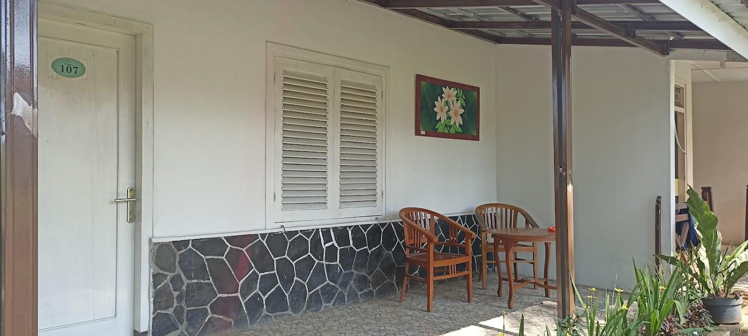 Cover Image for Sulanjana Hotel