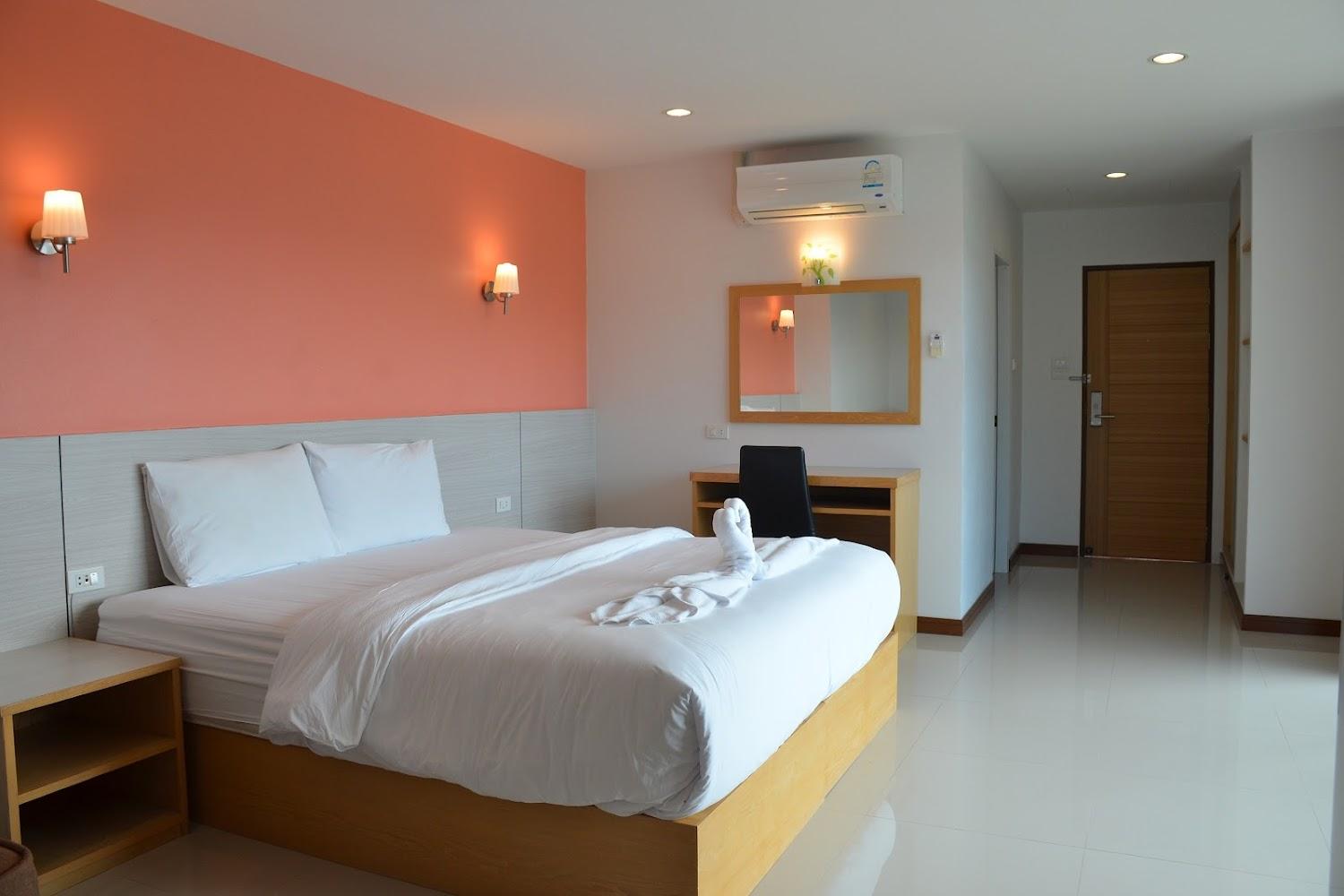 Cover Image for The base hua hin (เดอะเบส หัวหิน)