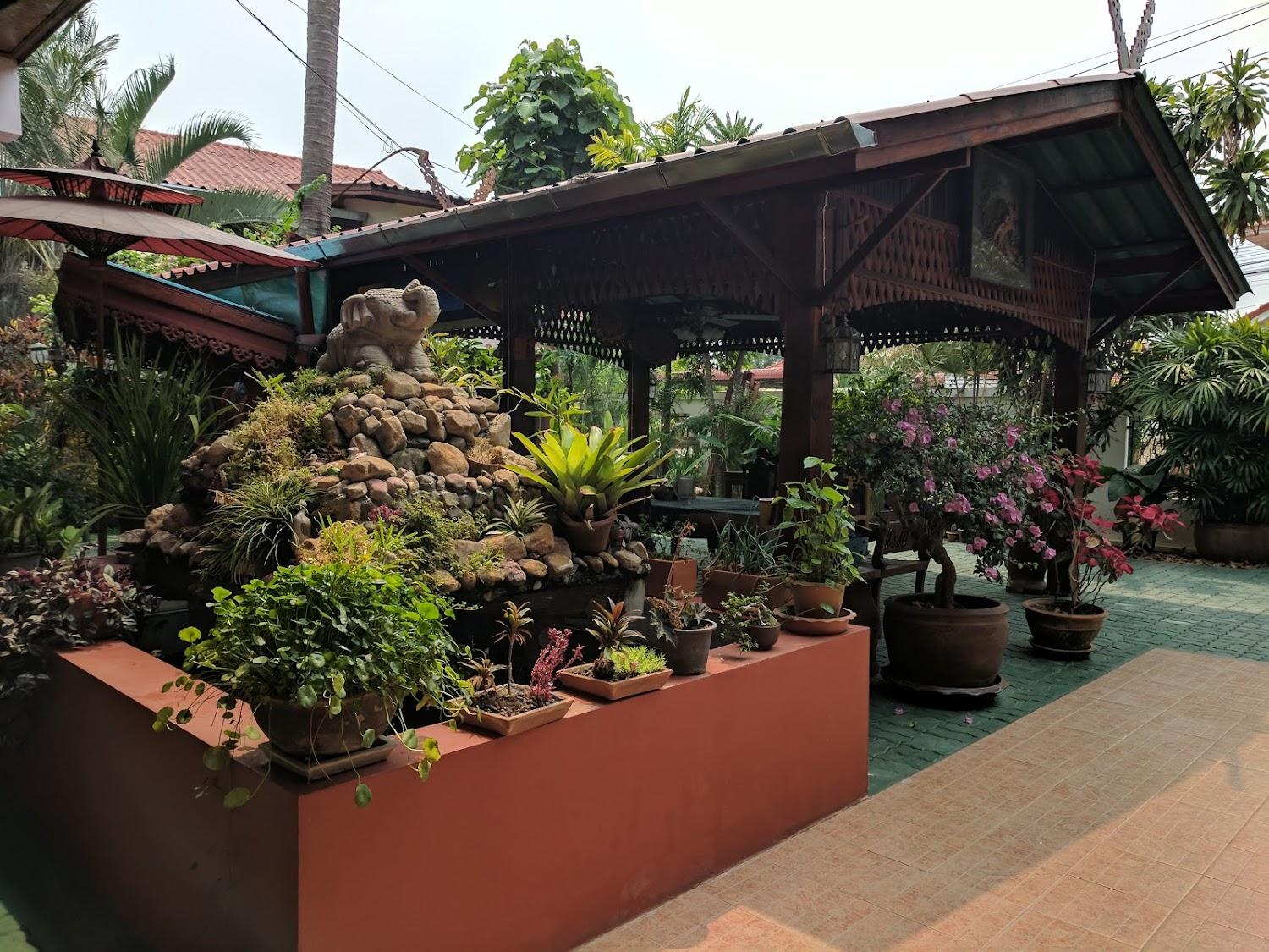 Cover Image for Golden Teak Home Resort