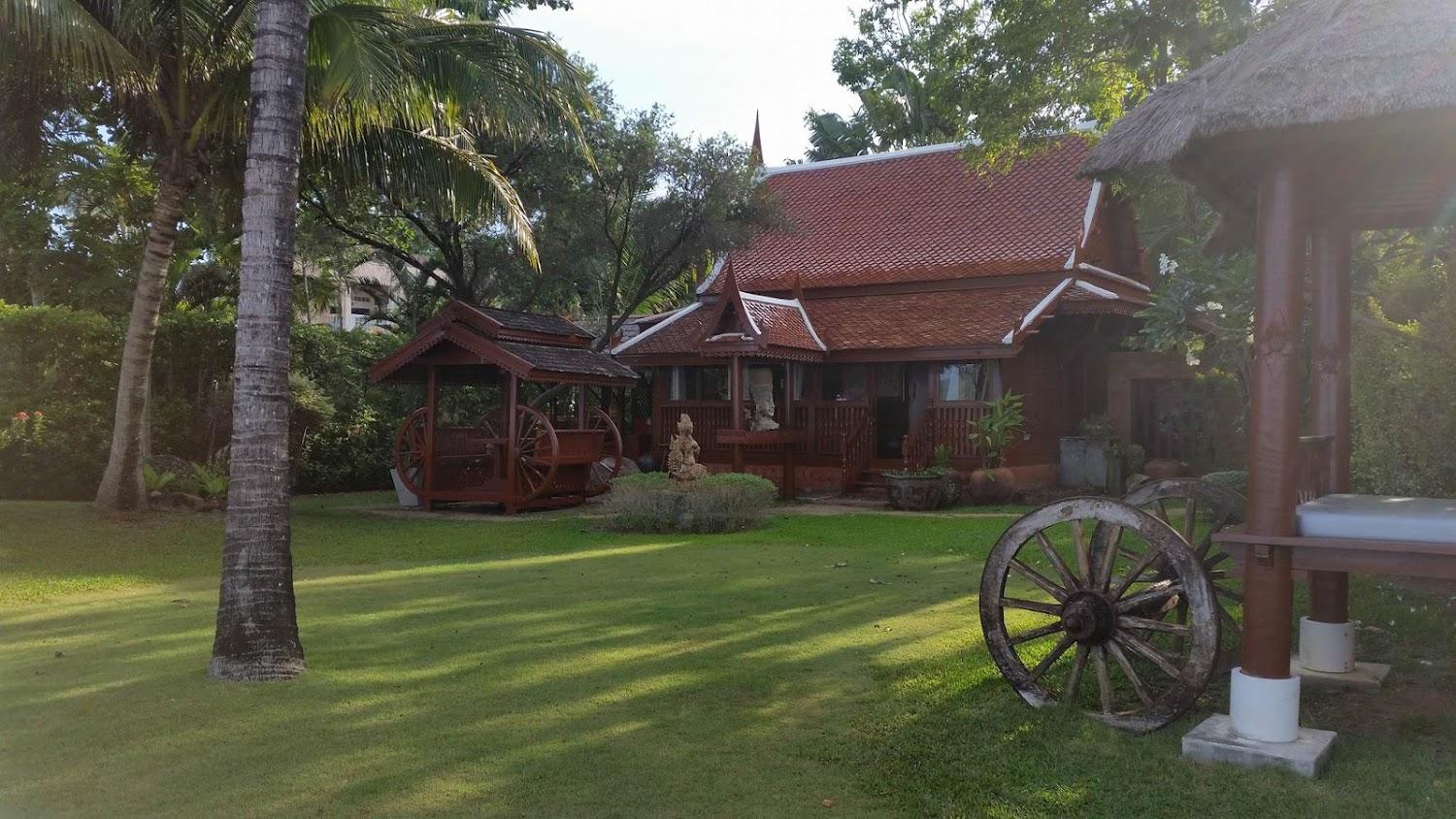 Cover Image for Baan Sang Pathum