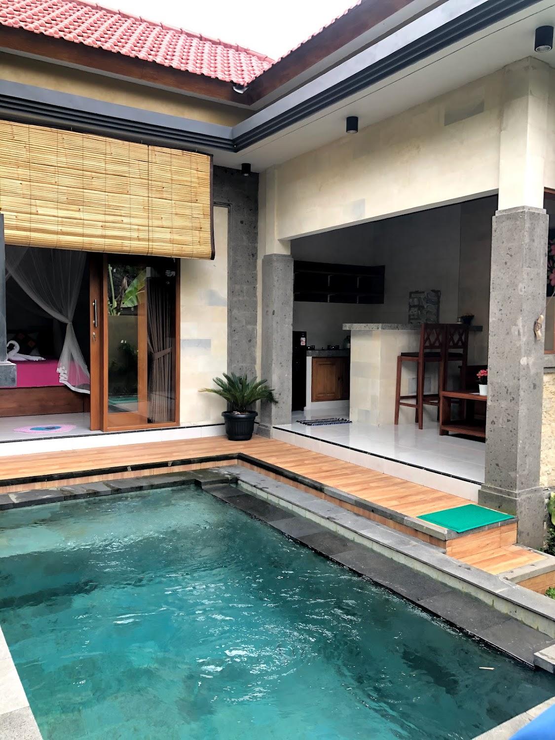 Cover Image for Karma Sari house