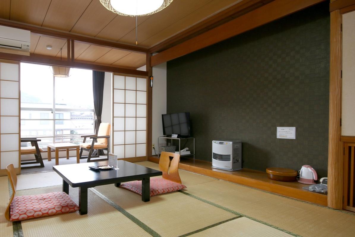 Cover Image for Kiso Mikawaya