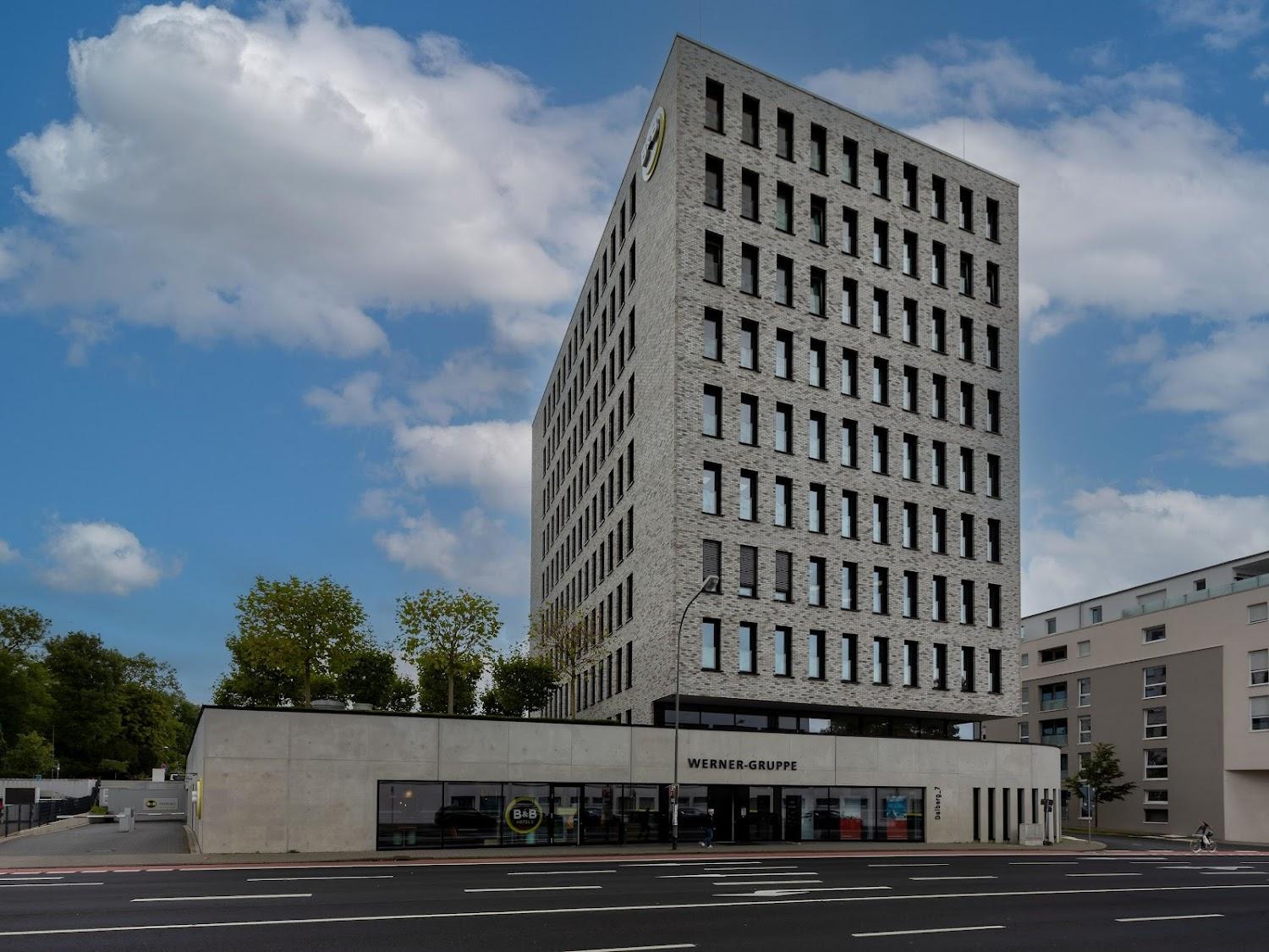 Cover Image for B&B Hotel Fulda