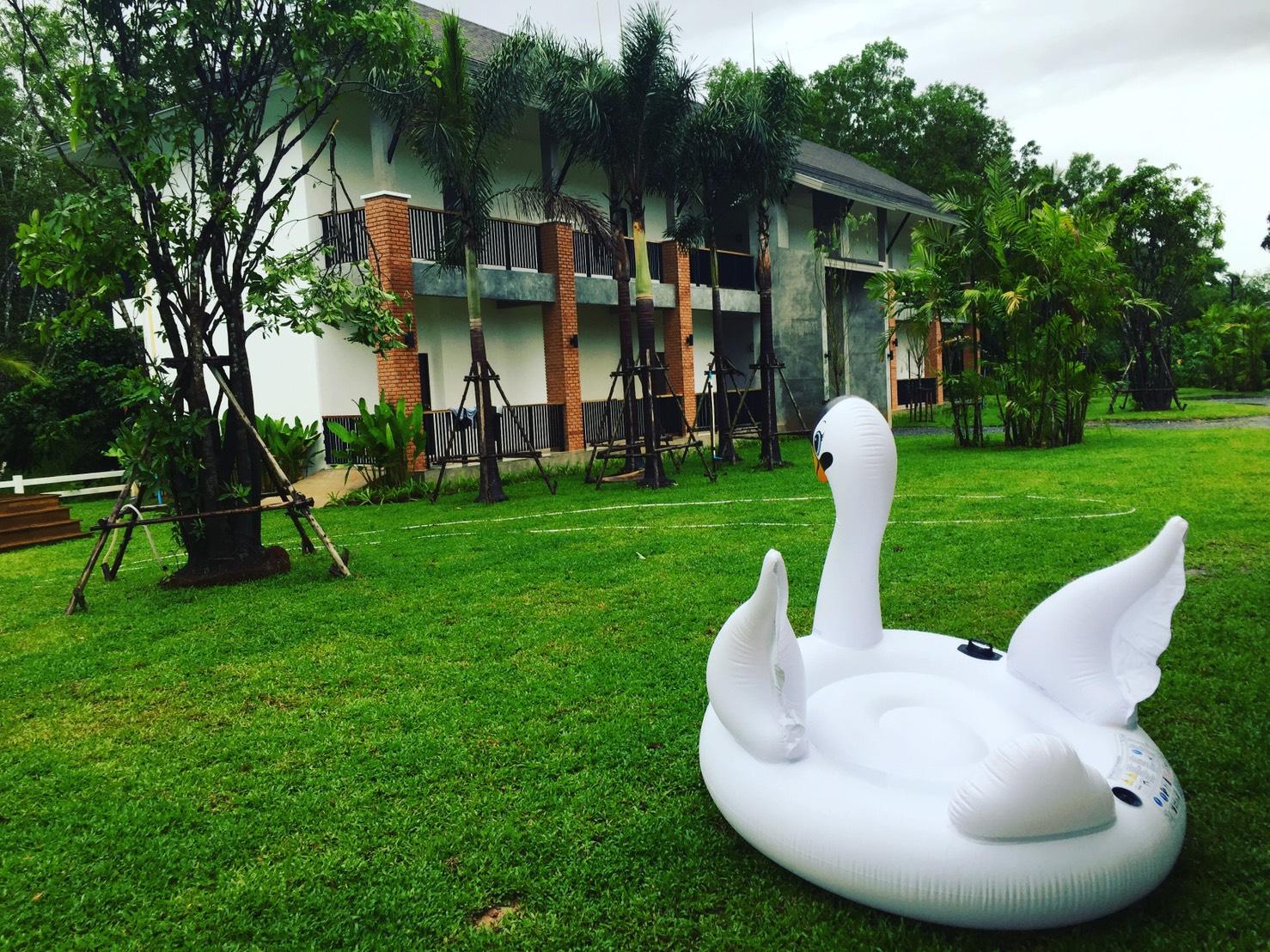 Cover Image for Luancharoen Home Phuket-บ้านล้วนเจริญ รีสอร์ต ภูเก็ต