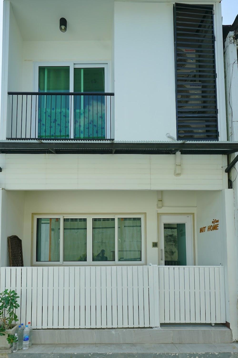 Cover Image for Nut Home Donmueang Hostel
