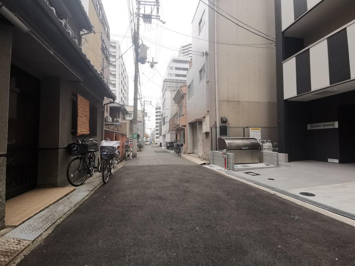 Cover Image for M.Granz 谷町四丁目