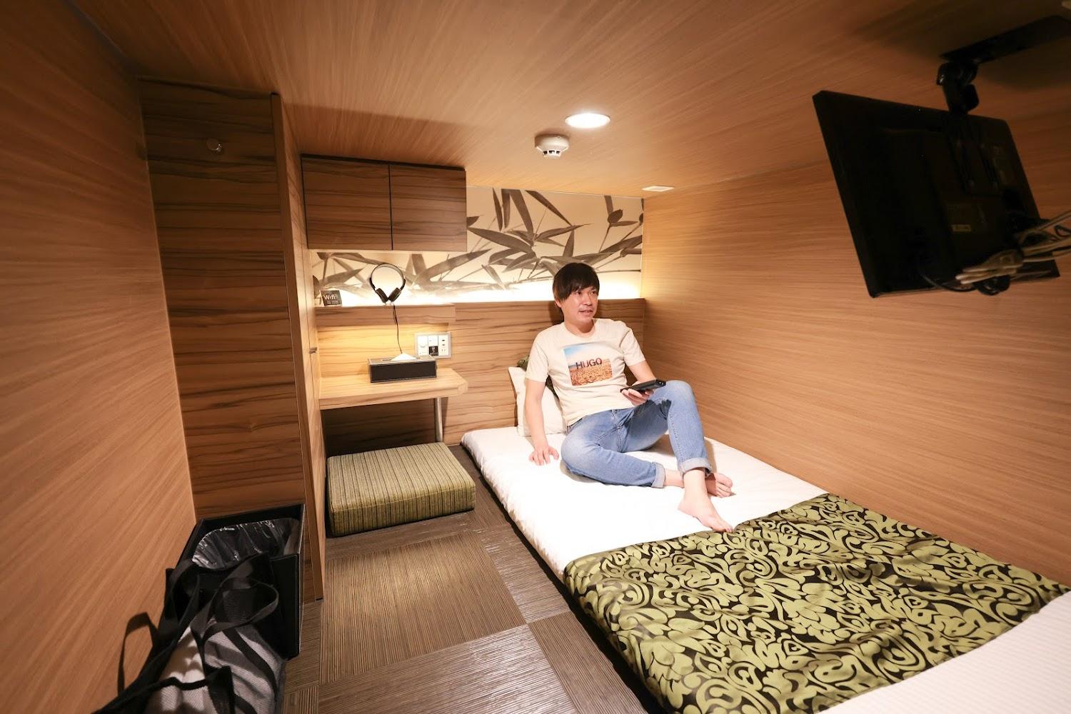 Cover Image for HOTEL Cargo Shinsaibashi