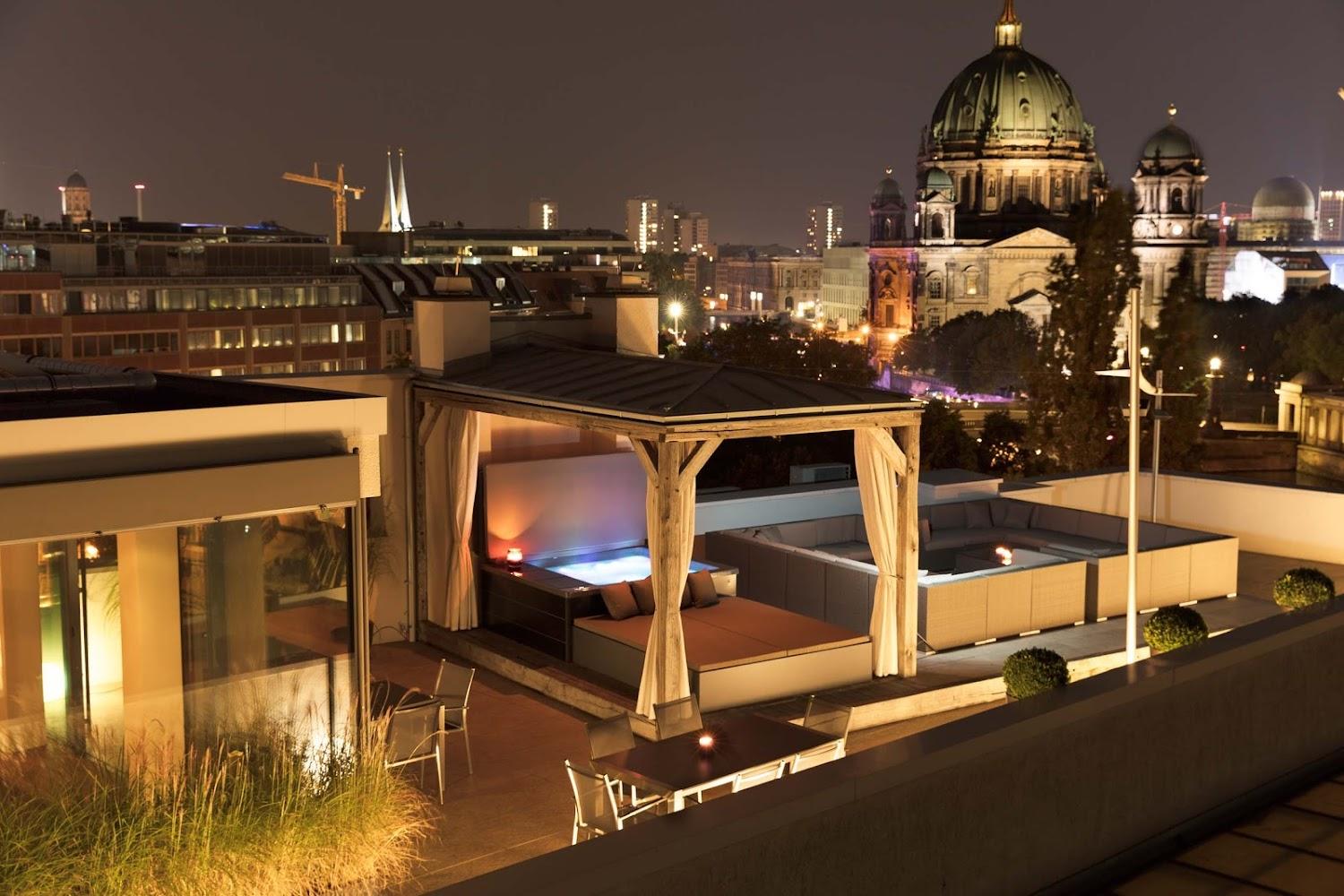 Cover Image for SUITE. 030 GmbH