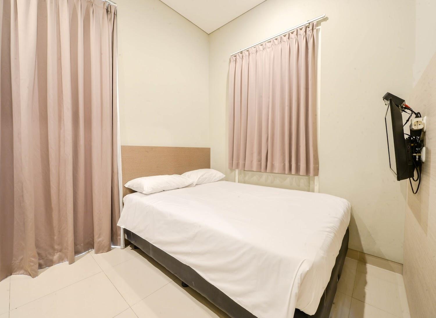 Cover Image for Home 899 Patal Senayan