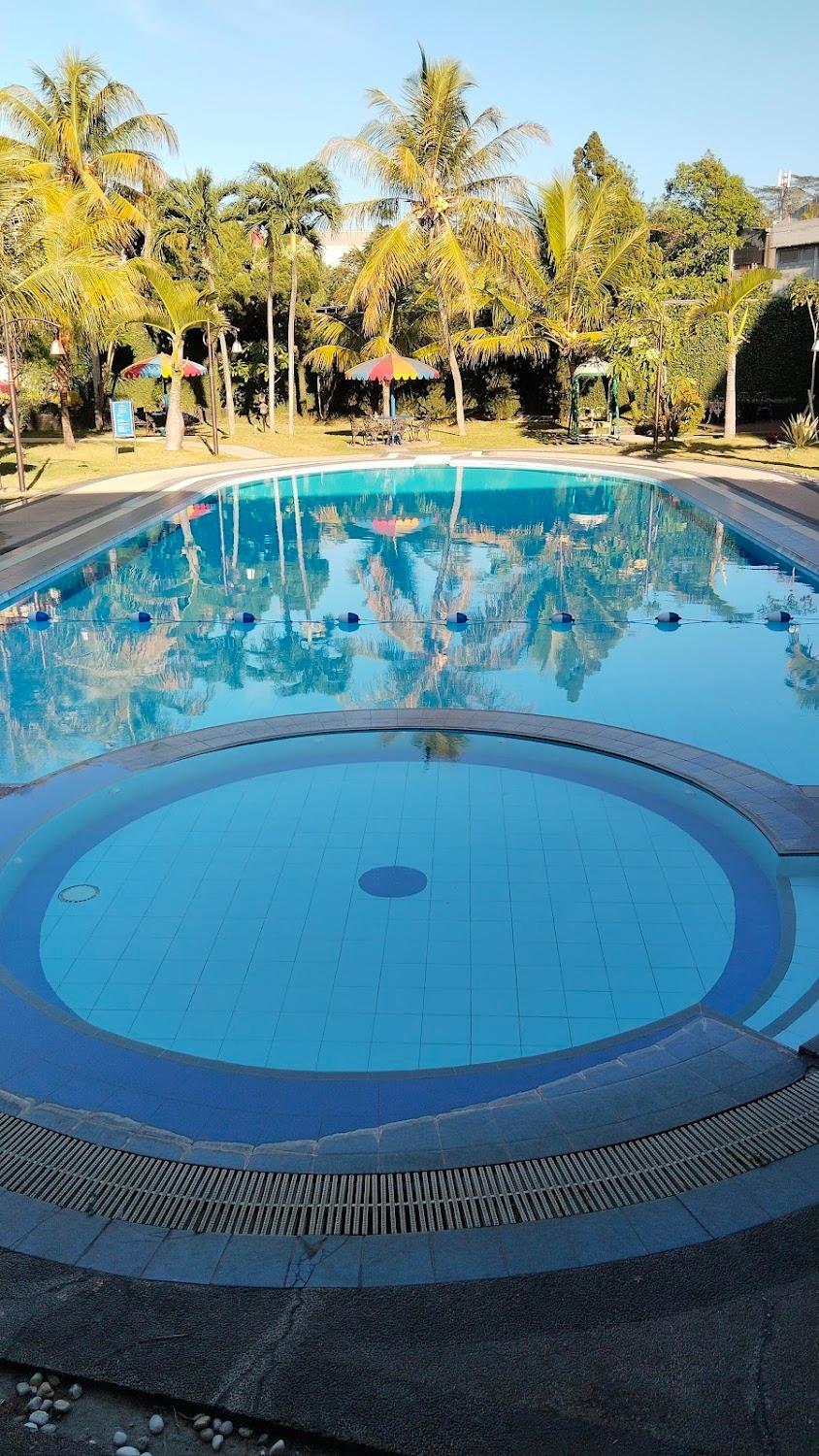 Cover Image for Puri Khatulistiwa Hotel
