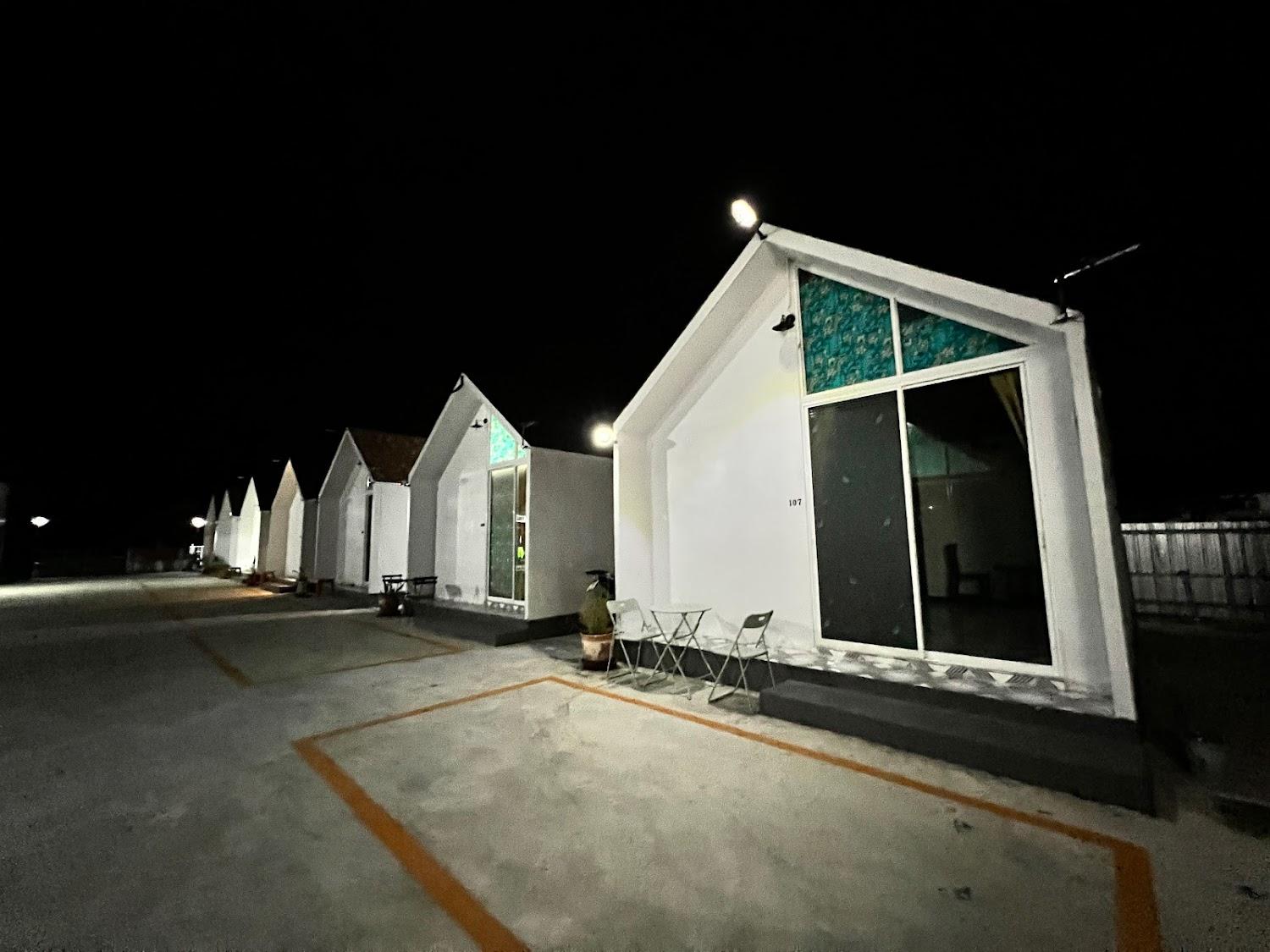 Cover Image for โรงแรมทวินรีสอร์ท Twin Resort