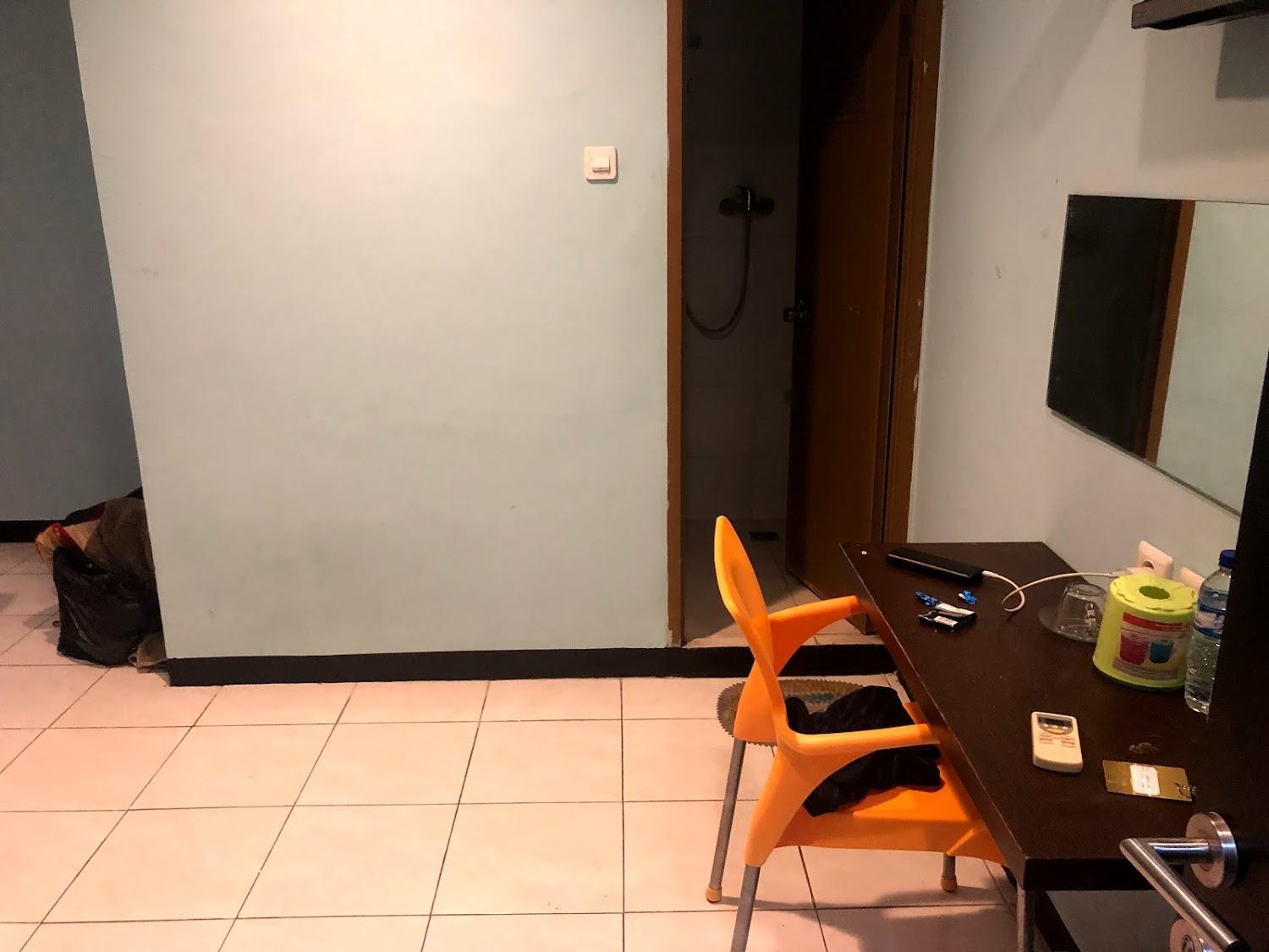Cover Image for Sparkling Backpacker Hotel