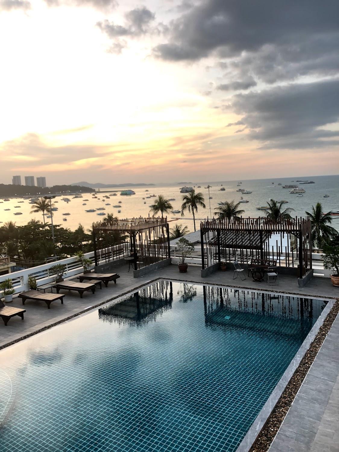 Cover Image for Pattaya Centre Hotel