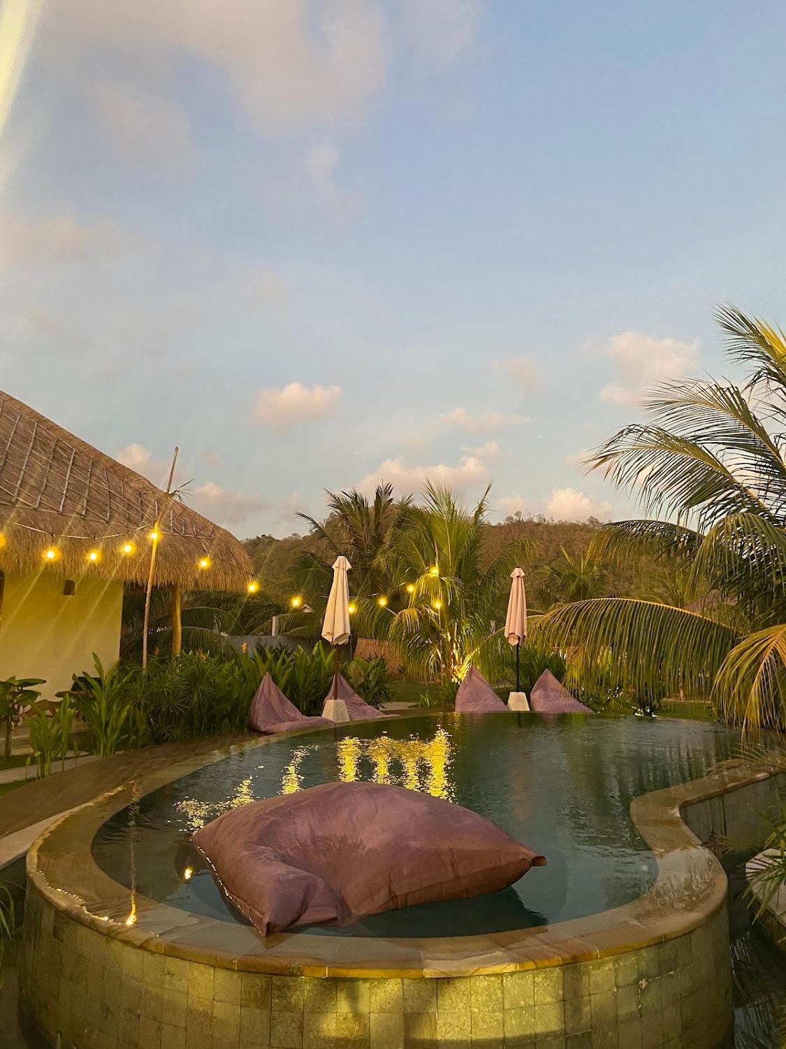 Cover Image for Luana Lombok | Surf Boutique Hotel in Selong Belanak