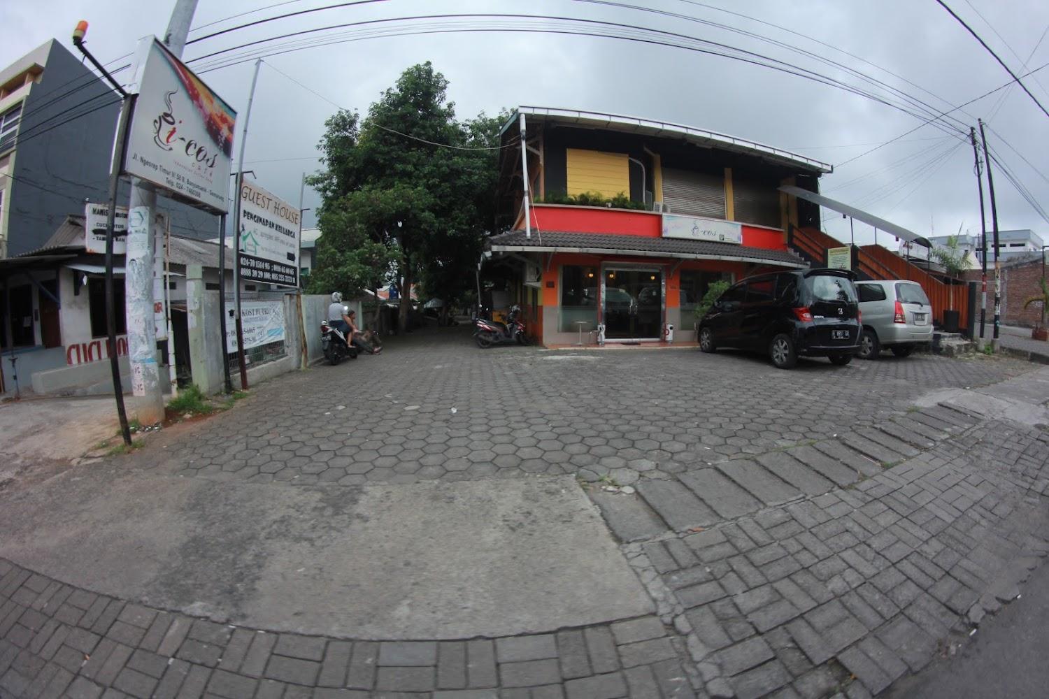 Cover Image for Guest House Keluarga Graduate, Penginapan Keluarga Graduate, Kost Putri