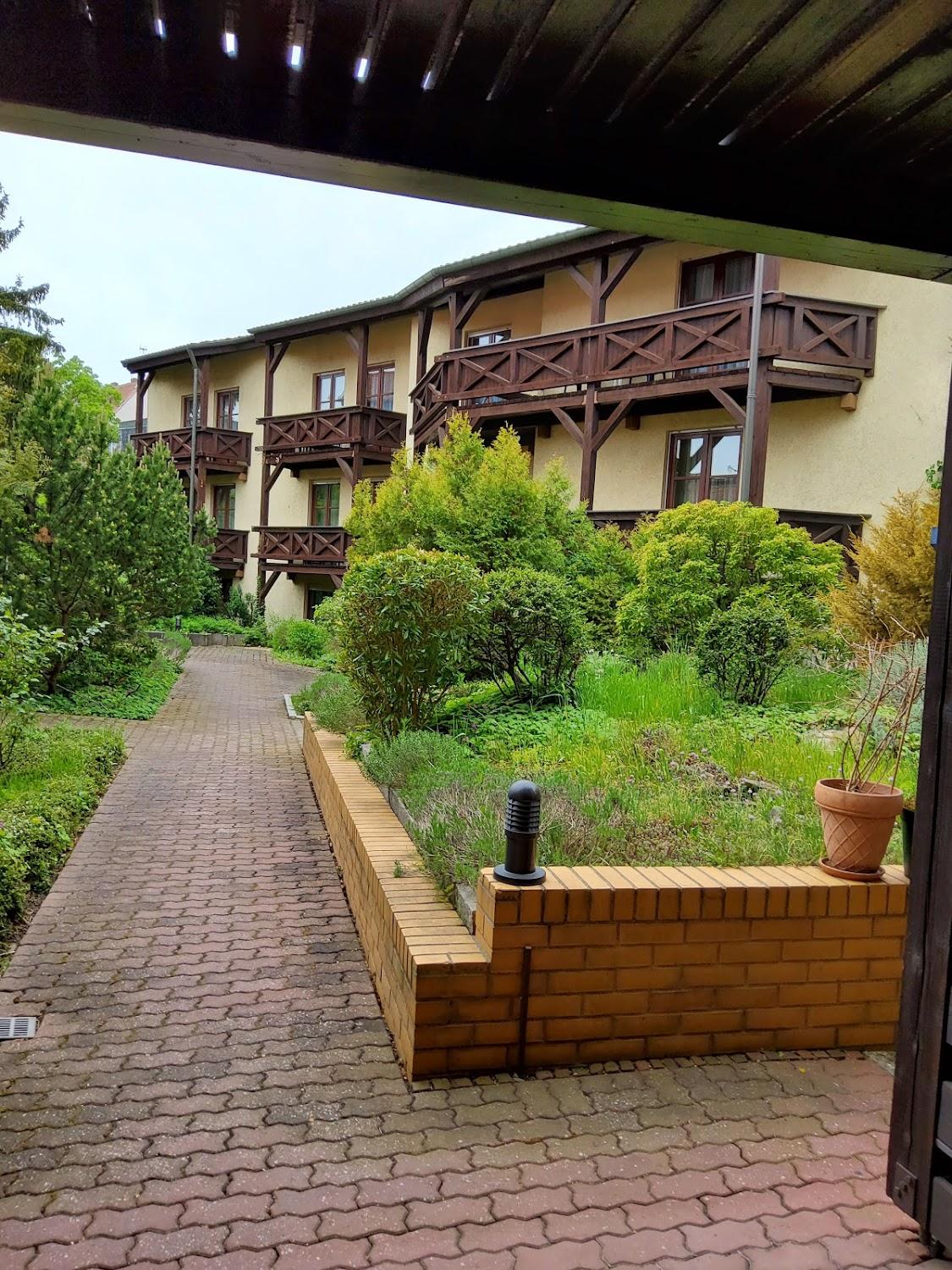 Cover Image for Hotel Rokokohaus GmbH