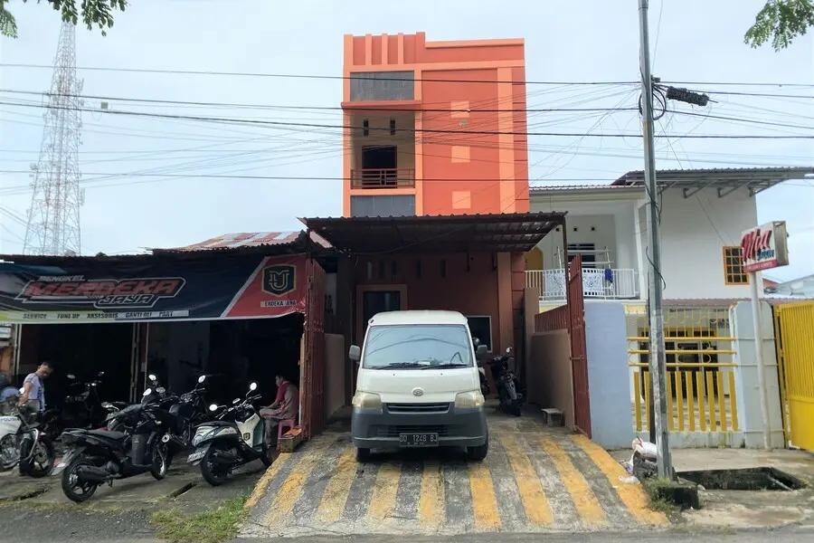 Cover Image for RedDoorz near GOR Lagaligo Palopo