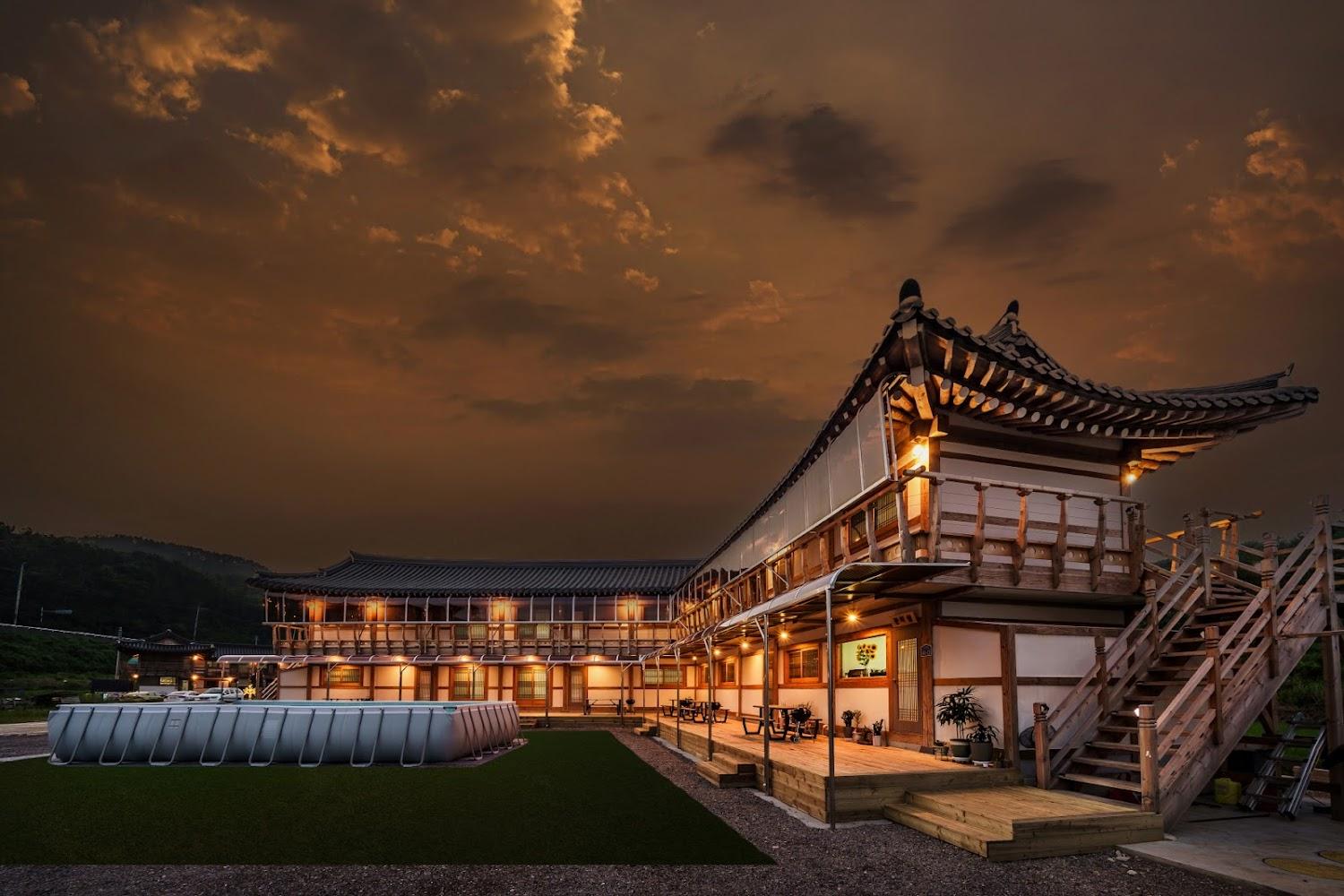 Cover Image for 감포별빛한옥