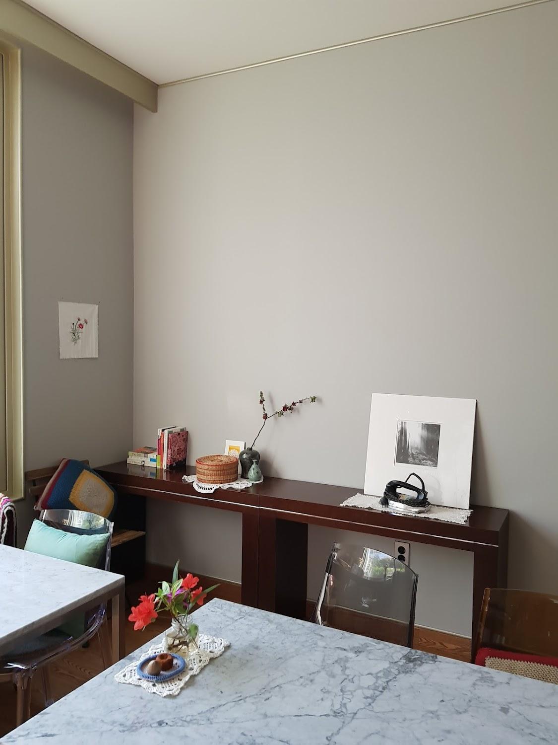 Cover Image for Charmant Hotel