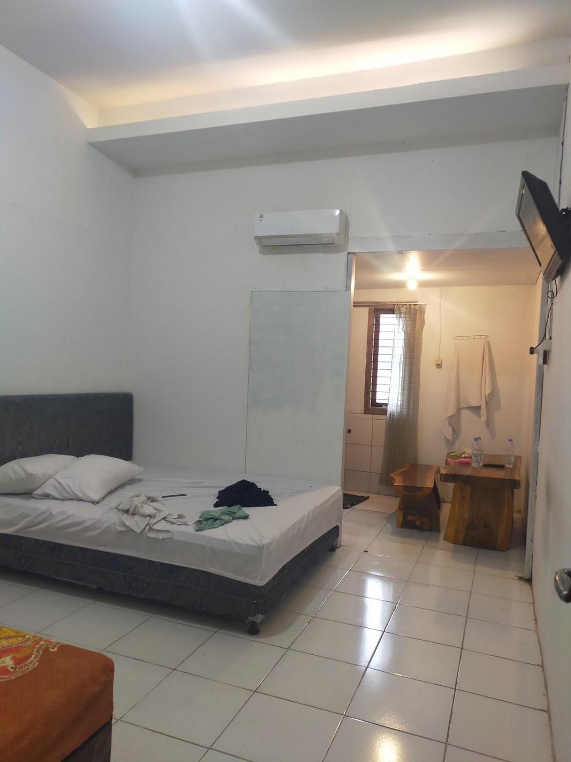 Cover Image for Moza Guest House Syariah near Masjid AL Aqsha Klaten