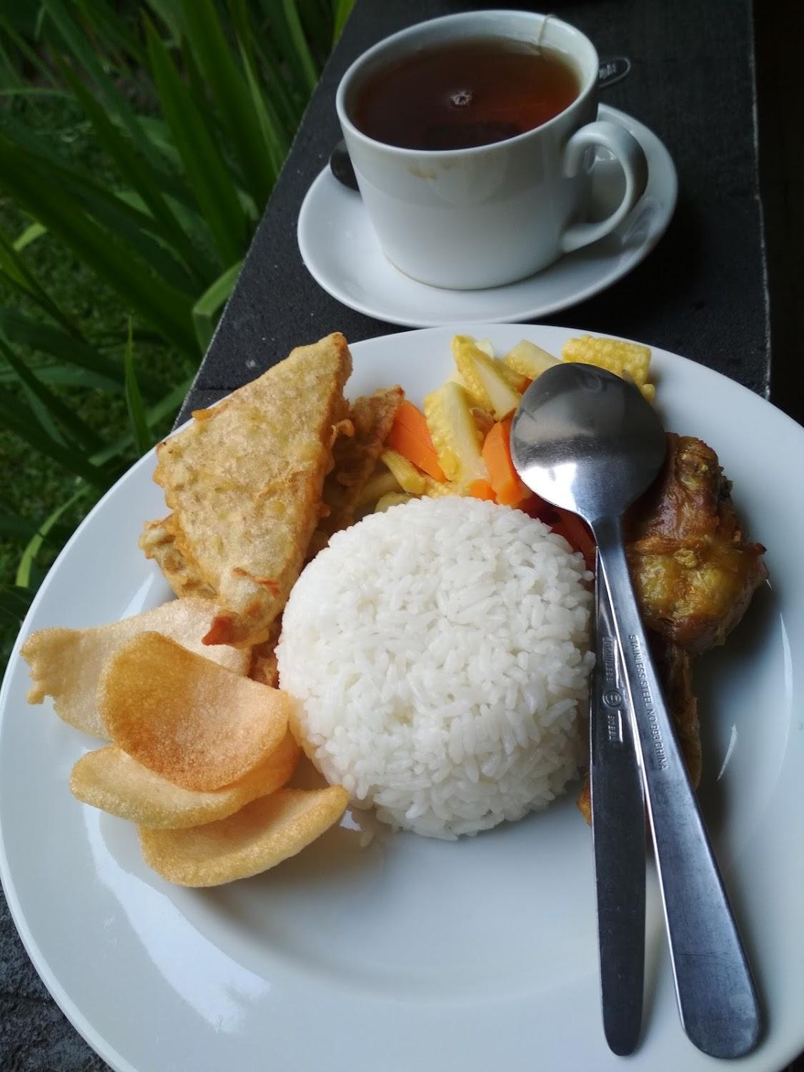 Cover Image for Ndalem Soeratin Guest House