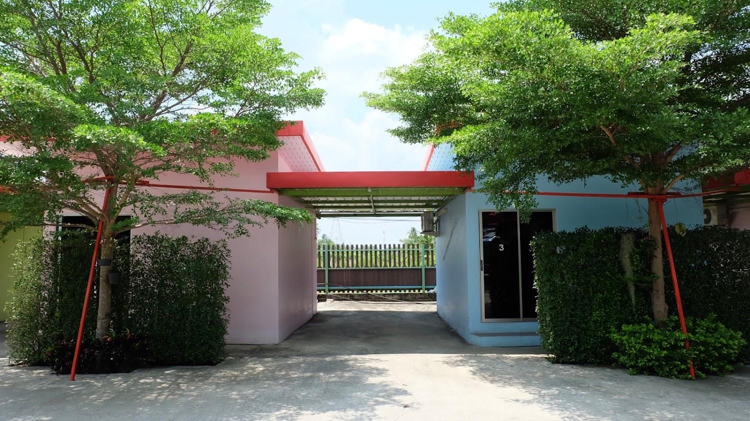 Cover Image for Pong Pai House