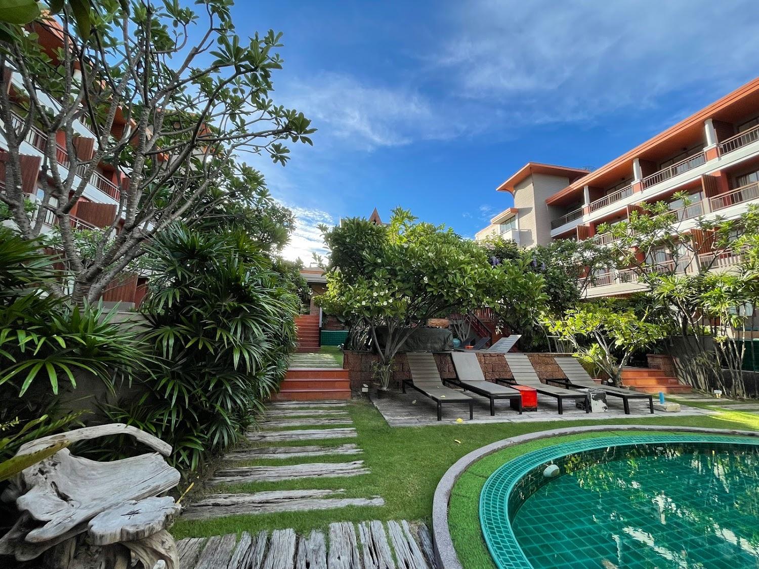 Cover Image for Ayrest Hotel