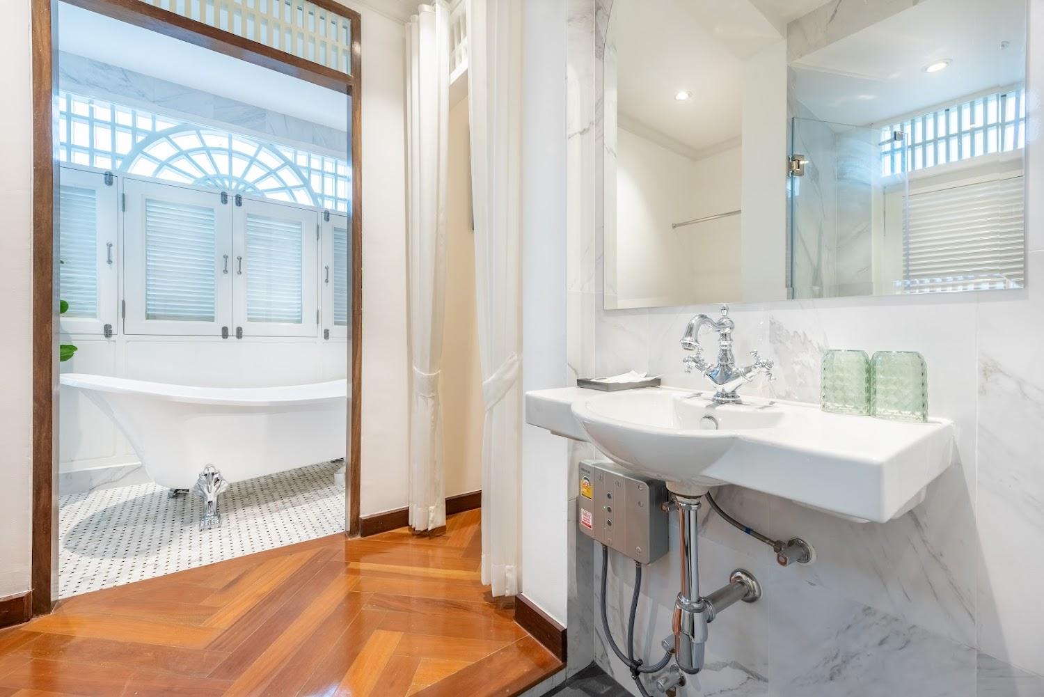 Cover Image for Cherie Bangkok Boutique Hotel