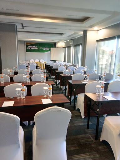 Cover Image for KHAS Makassar Hotel