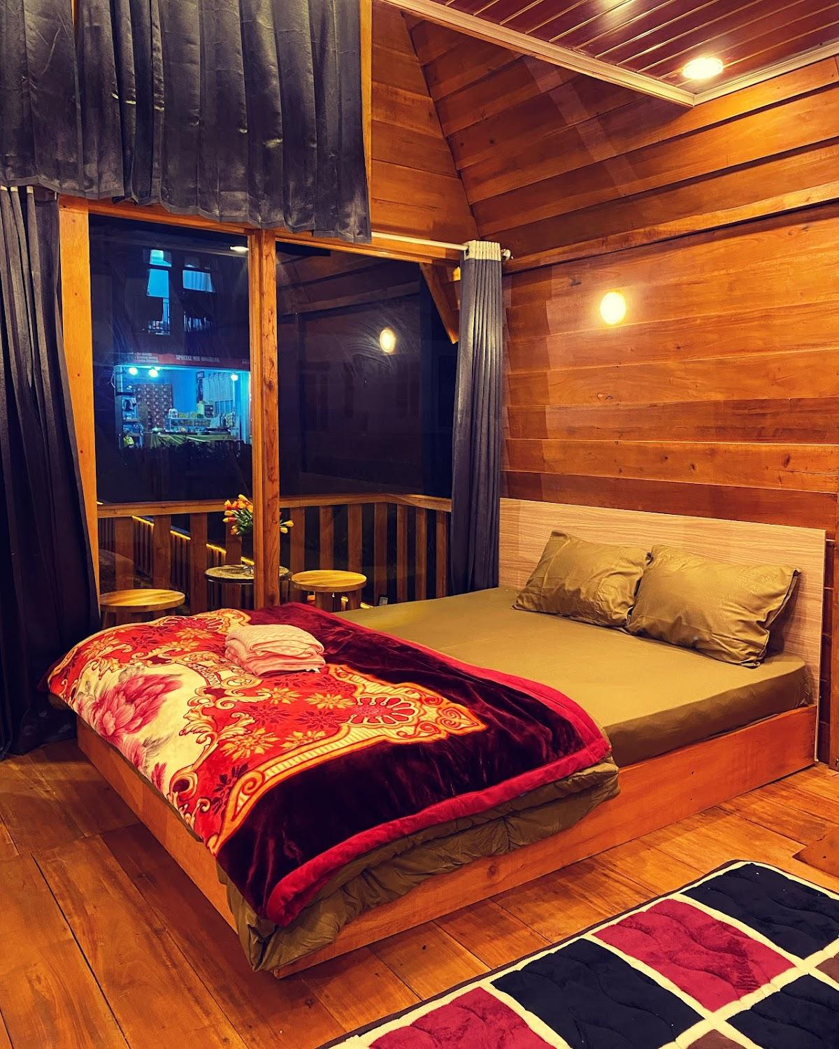 Cover Image for Sunflower Cabin Dieng