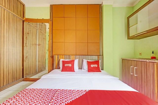 Cover Image for OYO 93096 BR Residence Cilandak Syariah