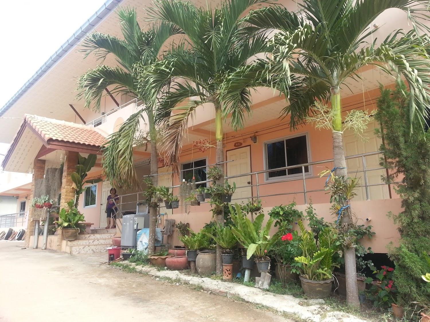 Cover Image for มีสุขแมนชั่น(mee suk mansion)