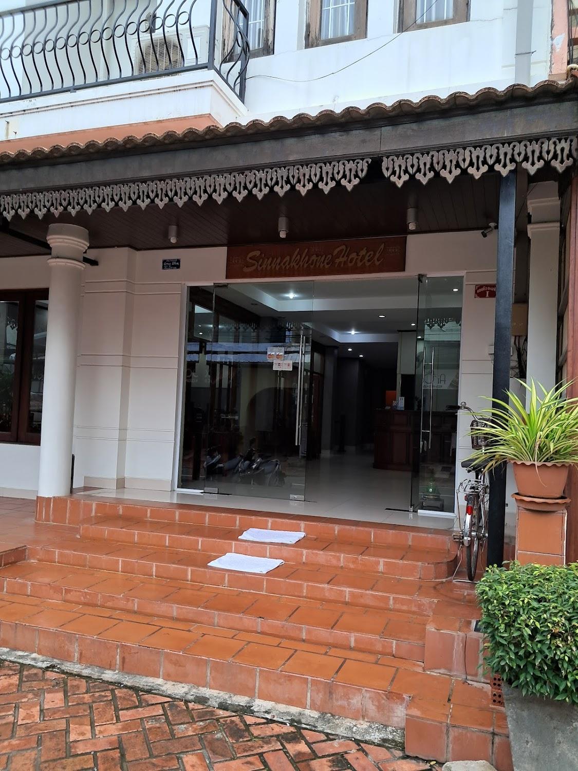 Cover Image for Sinakhone Vientiane Hotel