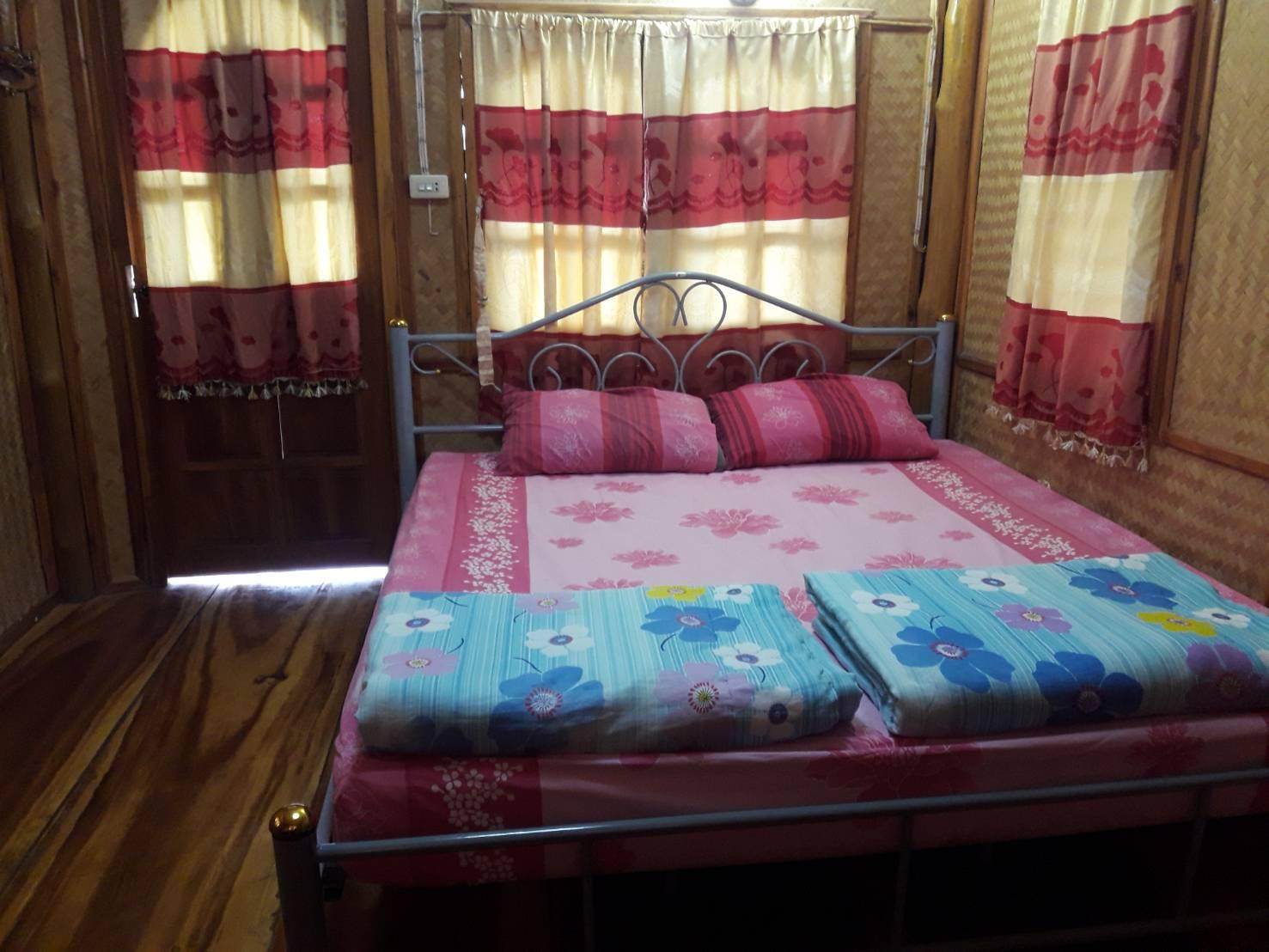 Cover Image for บ้านไม้ภูหมอก