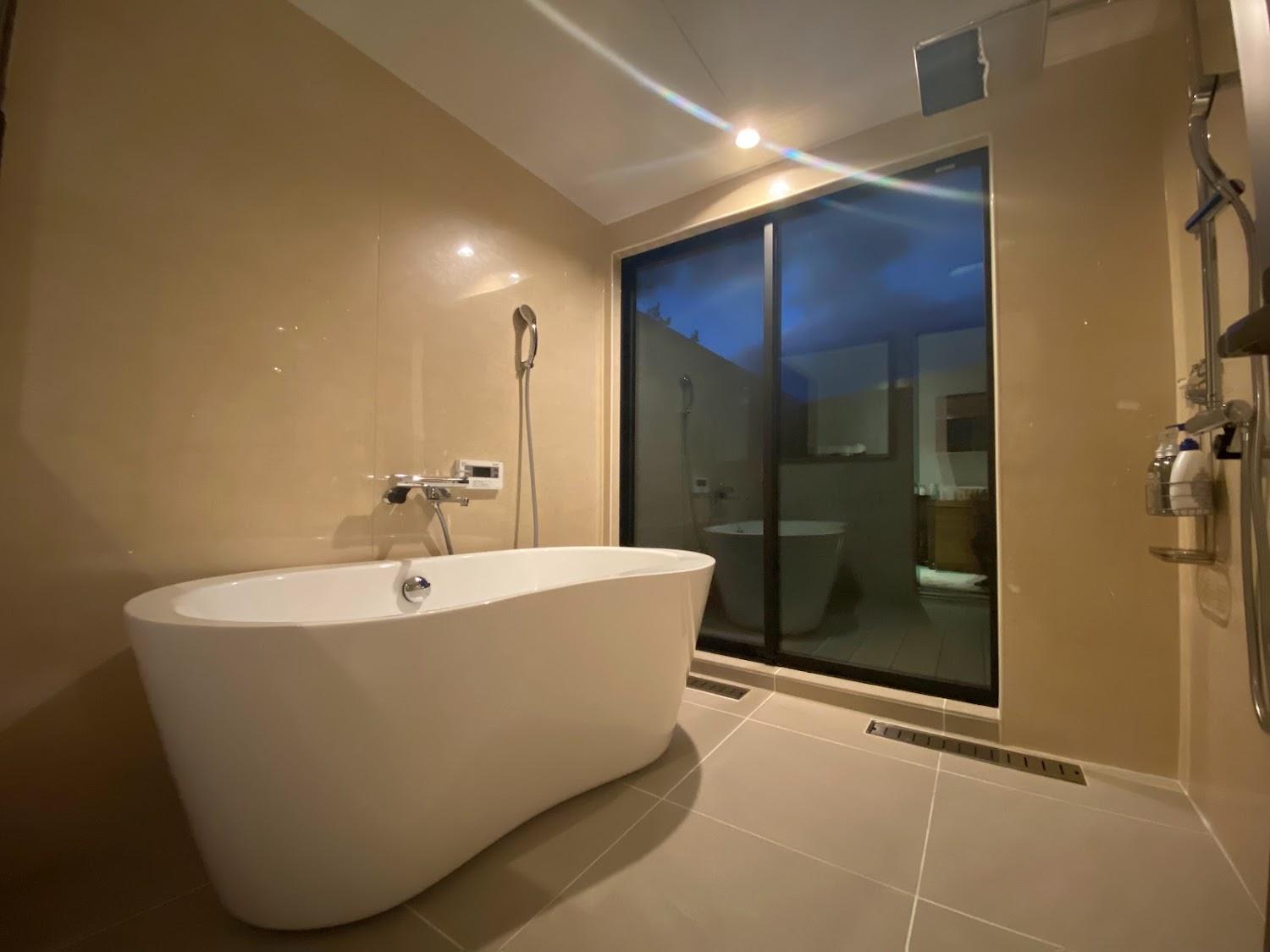 Cover Image for THE THALASSO ITOSHIMA