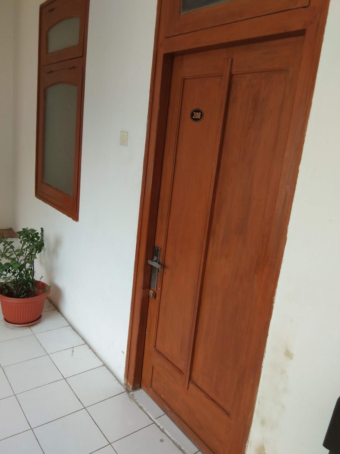 Cover Image for RedDoorz Plus @ Slamet Riyadi