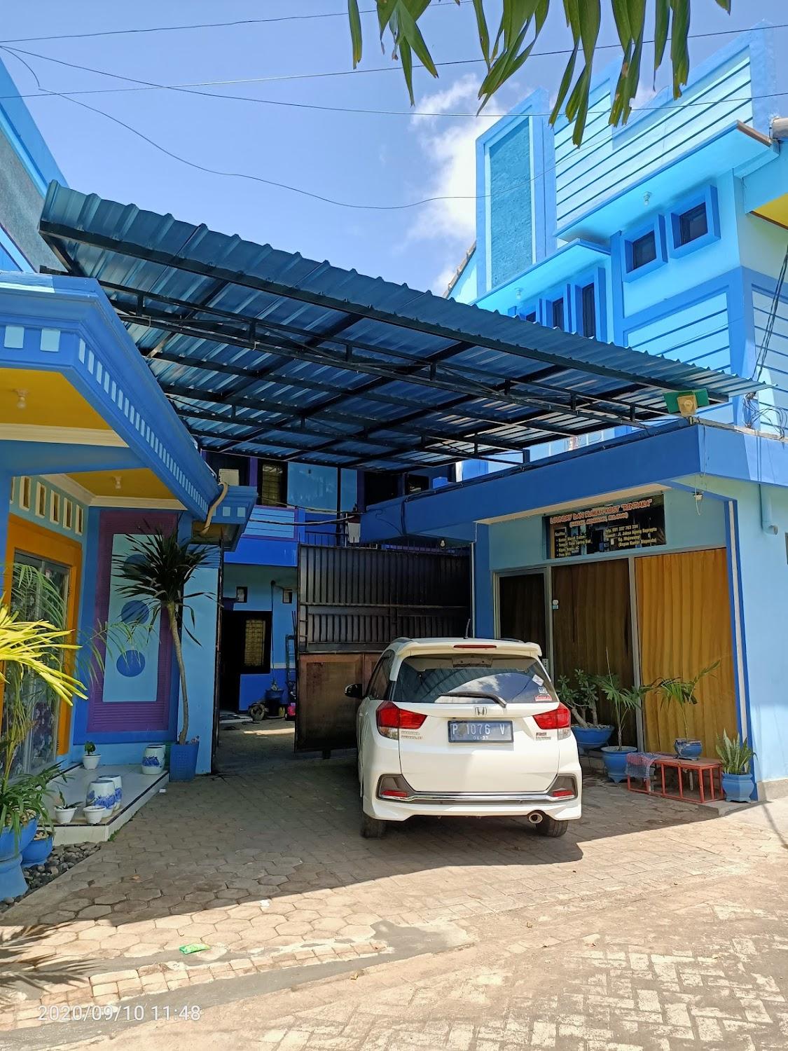Cover Image for Rintaka House