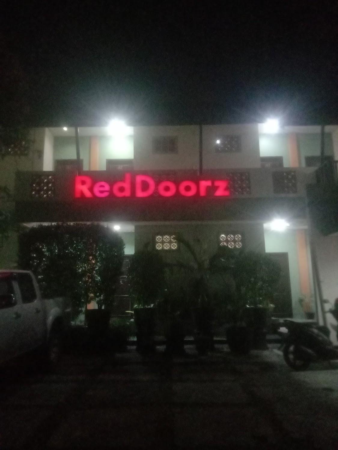 Cover Image for Ghara Abhara by Reddoorz near station balapan 2