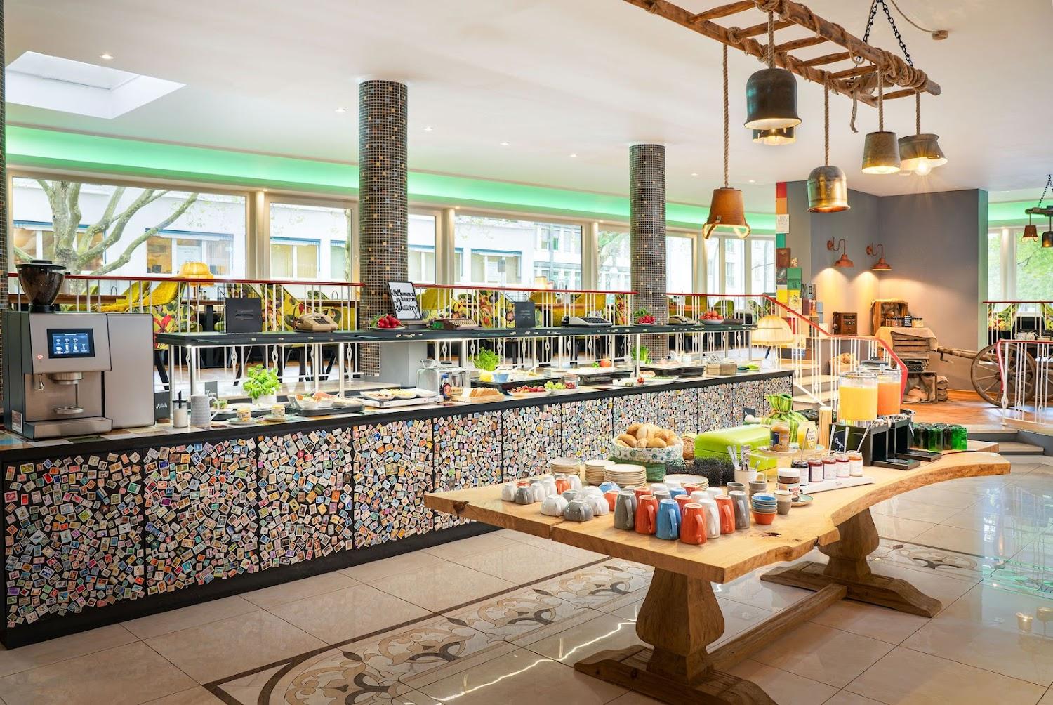 Cover Image for tinyTwice Hotel Bonn