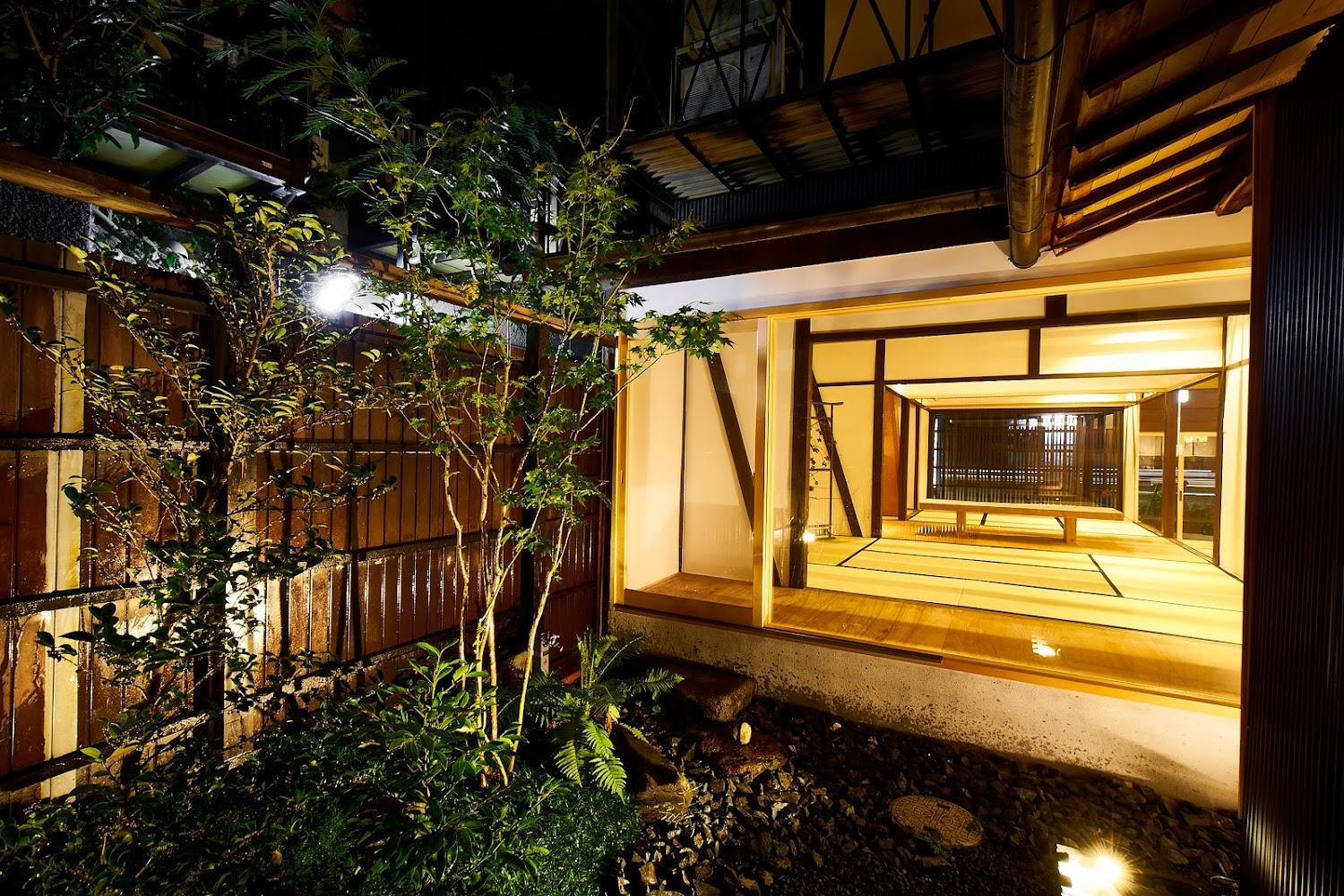 Cover Image for KUSHUKU -KYOTO HOSTEL-