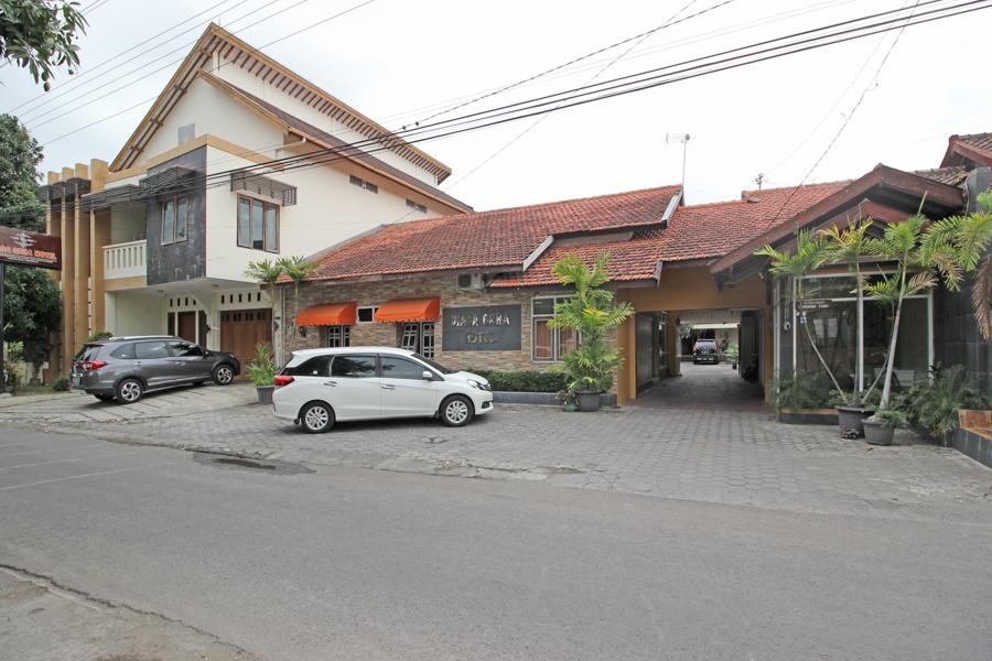 Cover Image for RedDoorz near Pojok Beteng Prawirotaman
