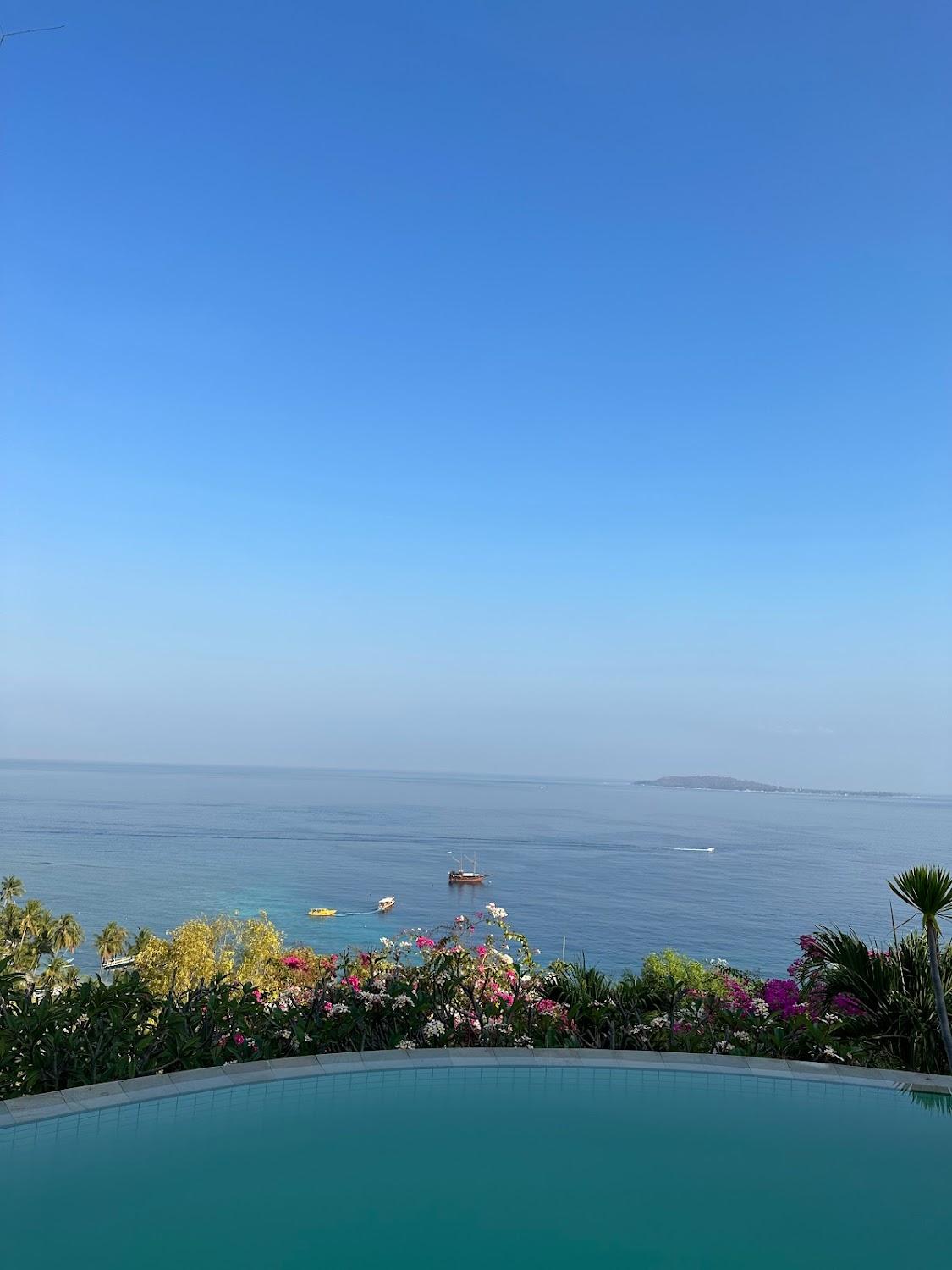 Cover Image for FreeDome Villa
