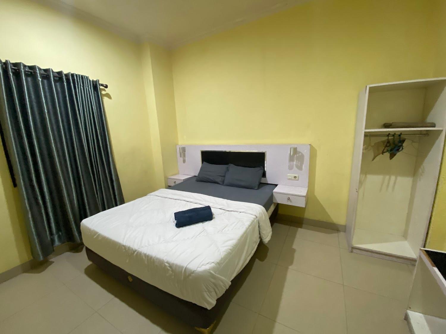 Cover Image for Star Hotel Jaksa Mitra RedDoorz