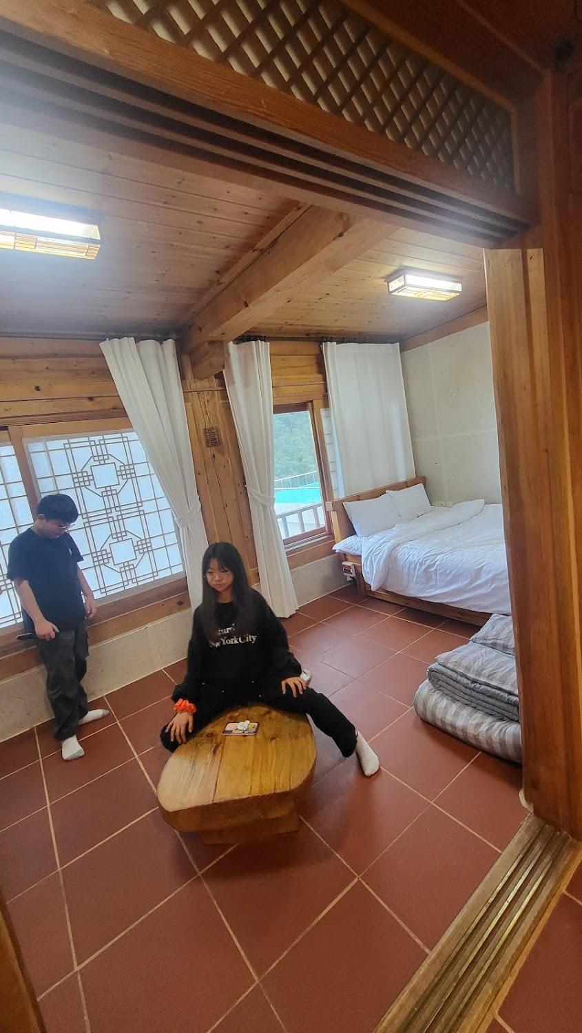 Cover Image for 안정궁민박