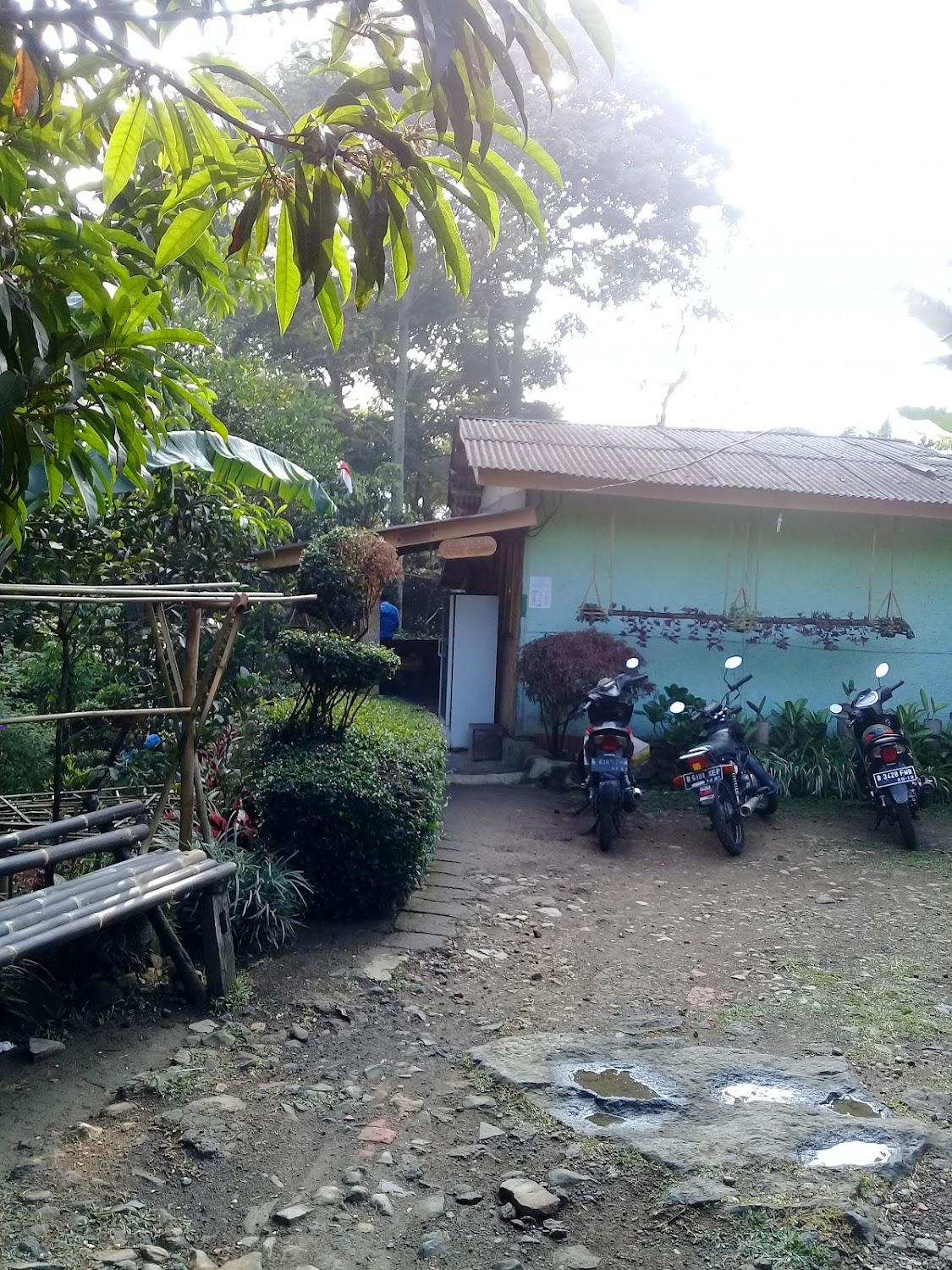 Cover Image for Homestay Curug Cigamea Syariah RedPartner