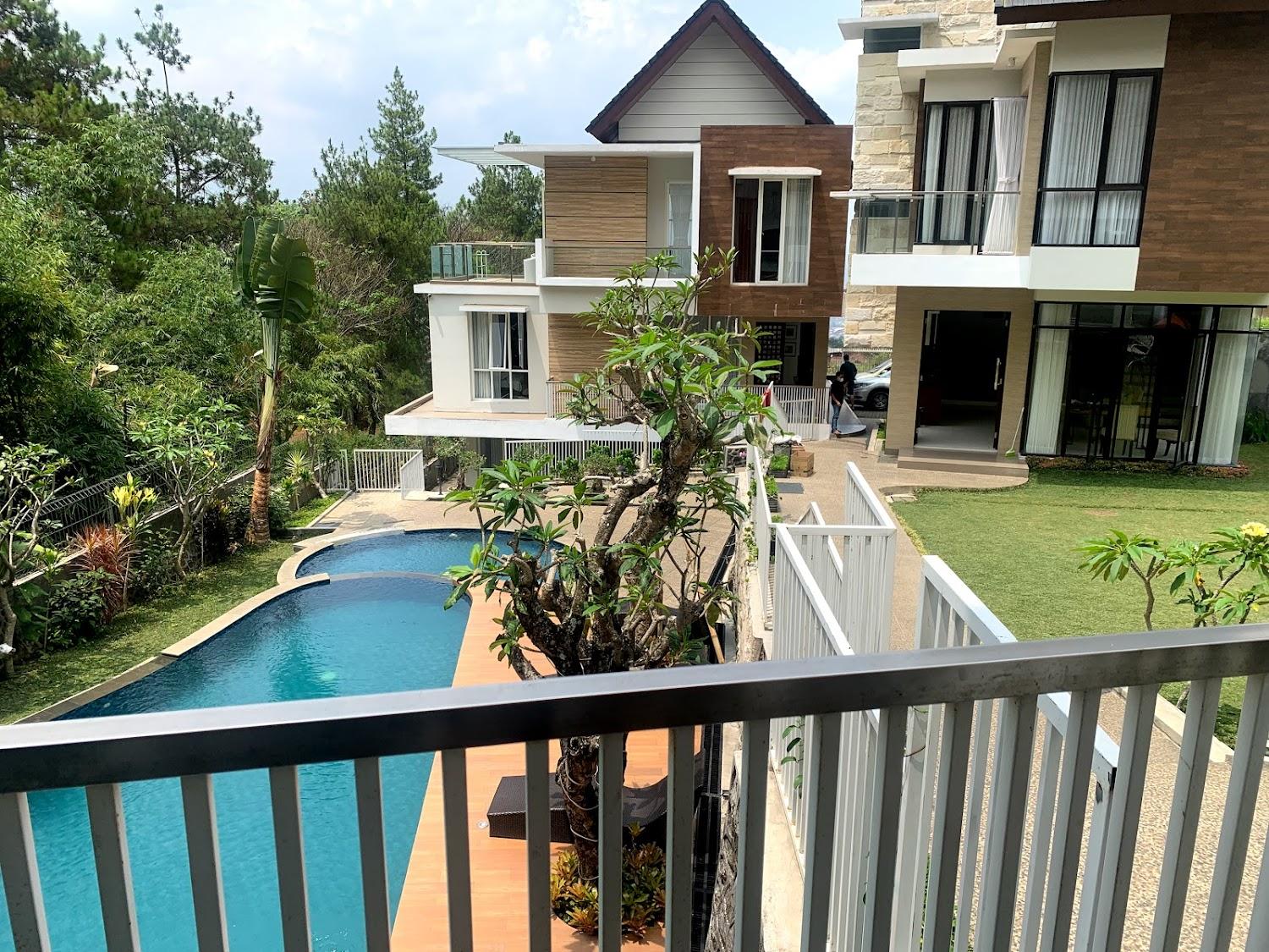Cover Image for Azcarya Villa