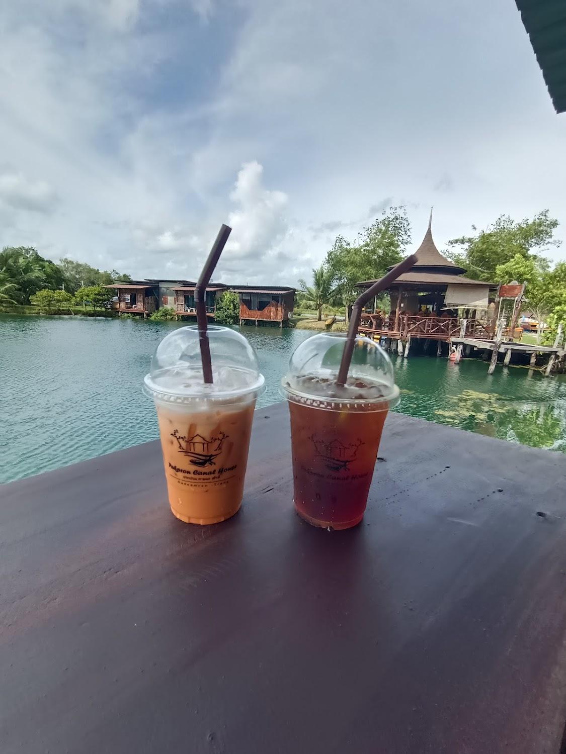 Cover Image for Pakpron Canal House : ปากปรน คาแนล เฮ้าส์