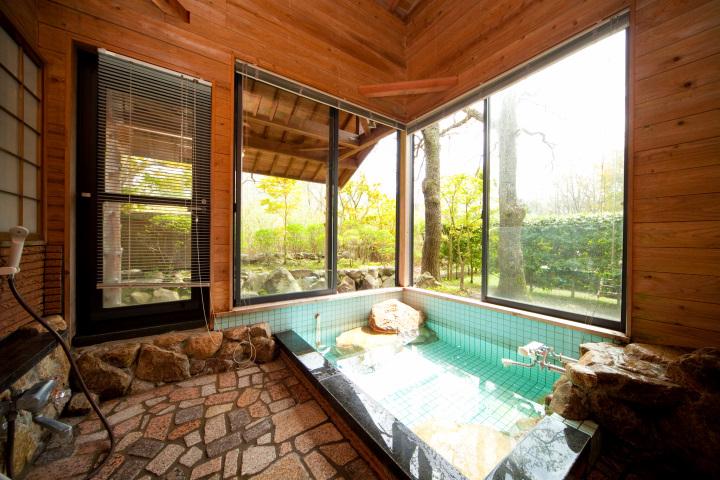 Cover Image for 山荘どんぐり/Yufuin DONGURI cottage & villa